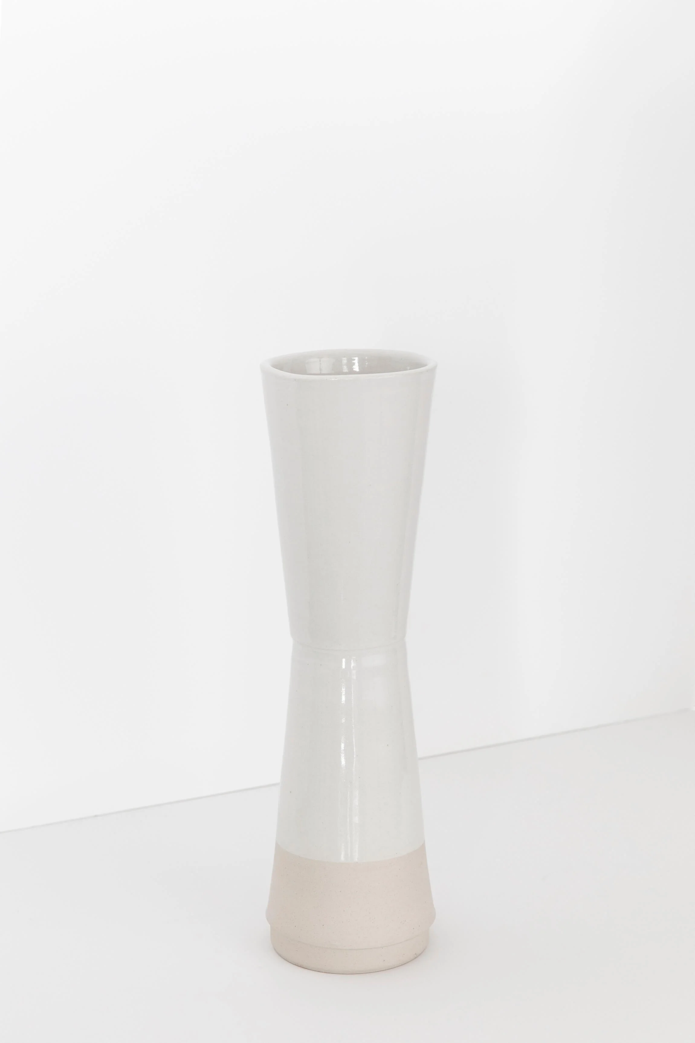 Inline Vase — 12"