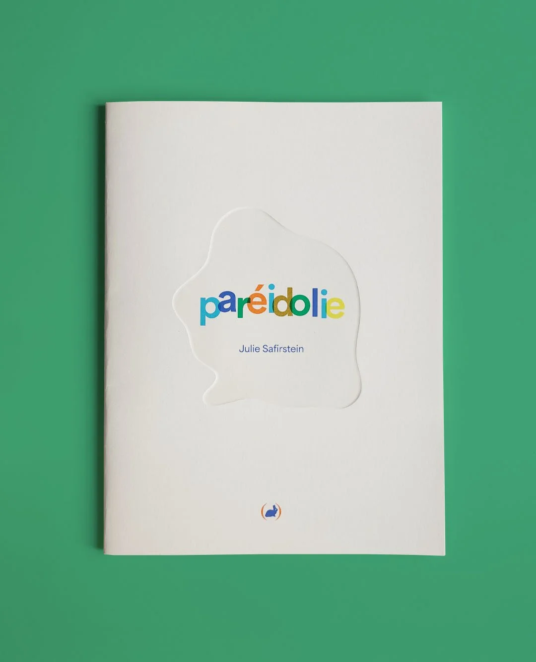 pareidolie - les grandes personne
pareidolie, julie safirstein, editions les grandes personnes, livre jeunesse, book for kid, children book, embossed paper, papier embossé, papier gaufré, livre d artiste, animaux
