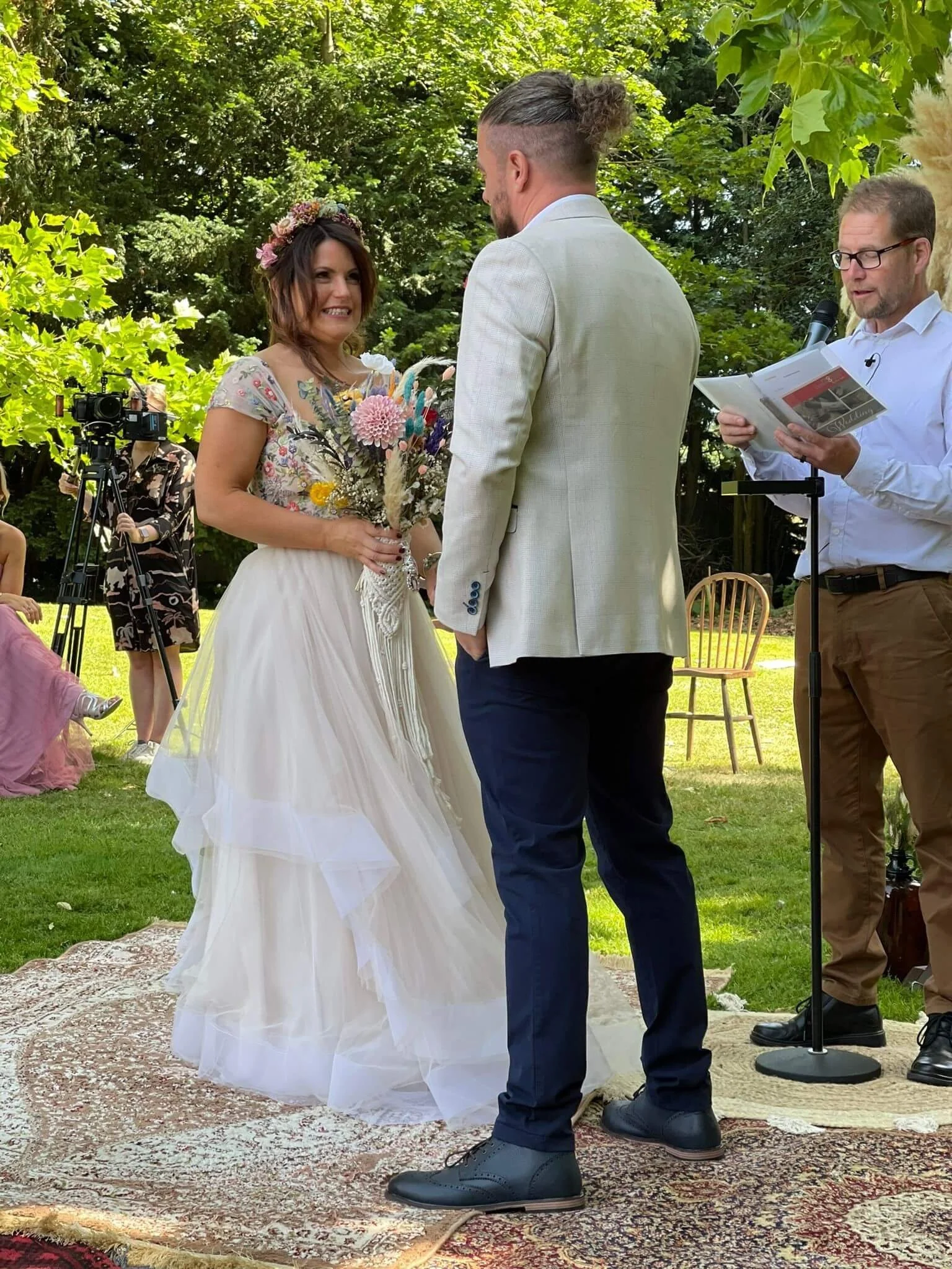 Unique wedding ceremonies in the Peterborough area. A special day you and your loved have dreamt about. Book your venue, plan your wedding, include your own vows, exchange rings, reflect your ideas, values and beliefs. Celebrate your commitment to sh