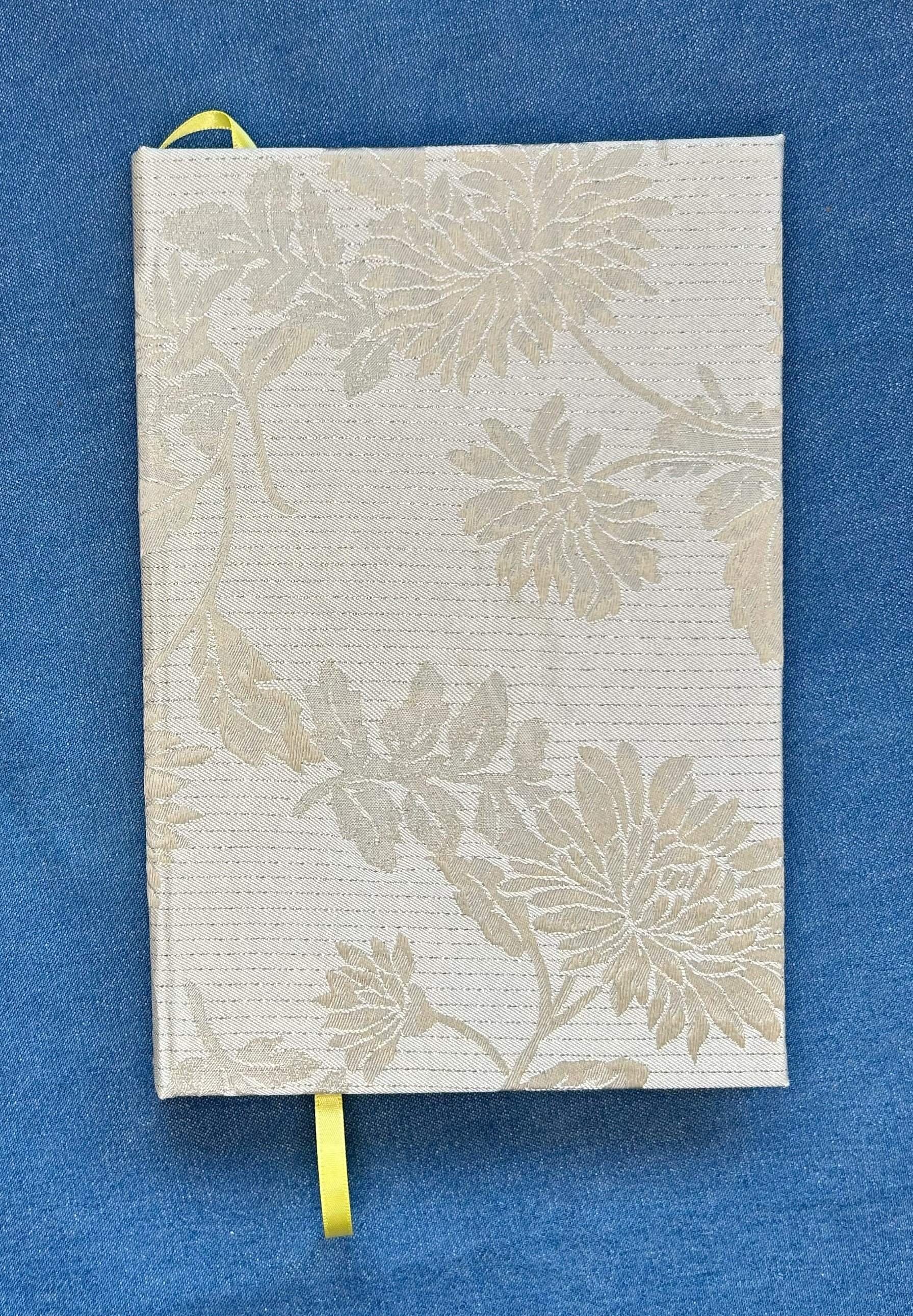 Cream Brocade 01.jpg