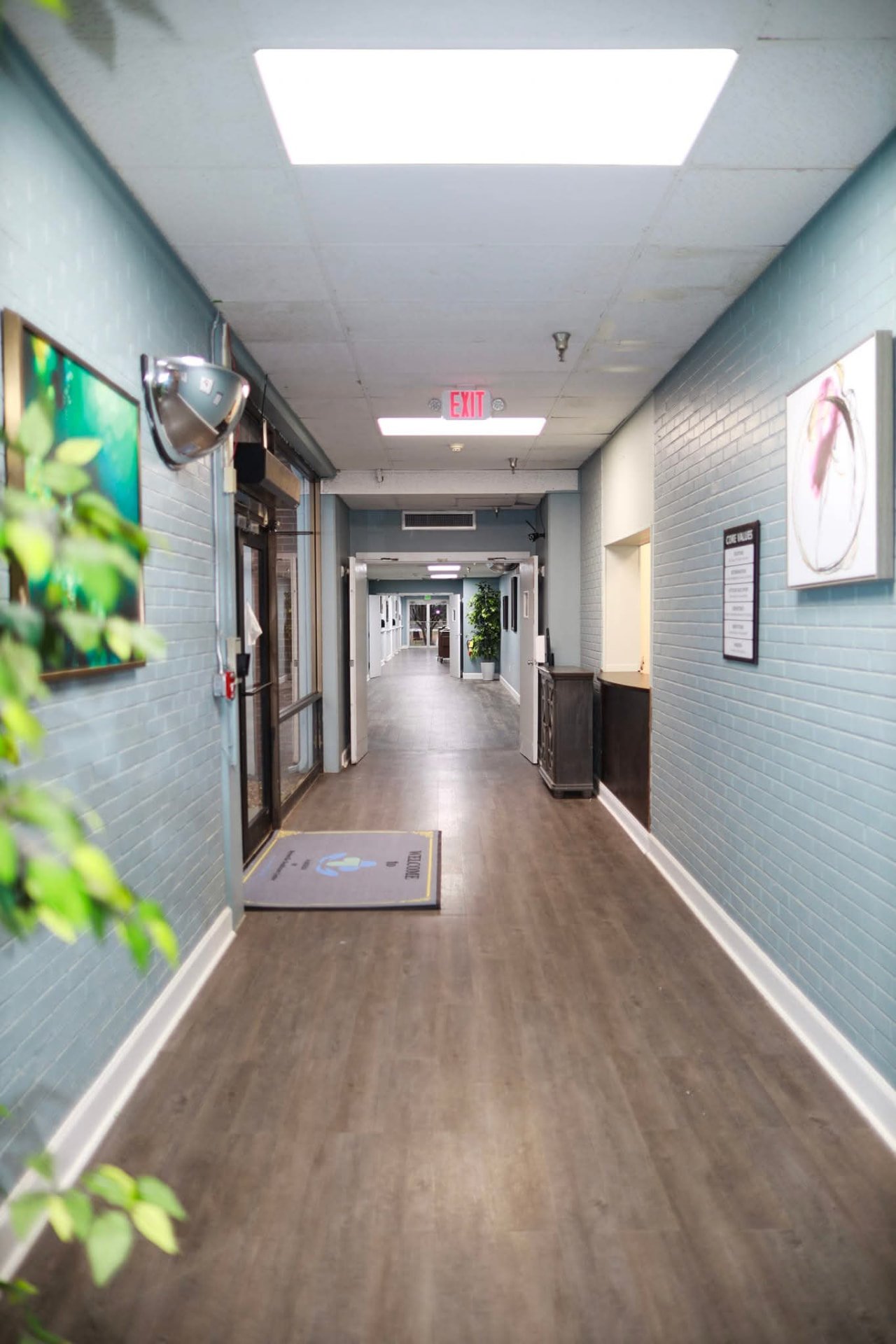 facility-90208.jpg