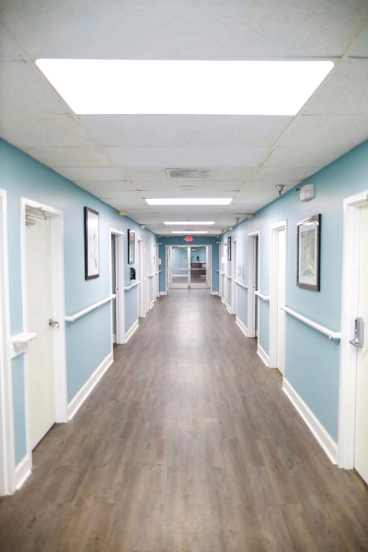 facility-90209.jpg