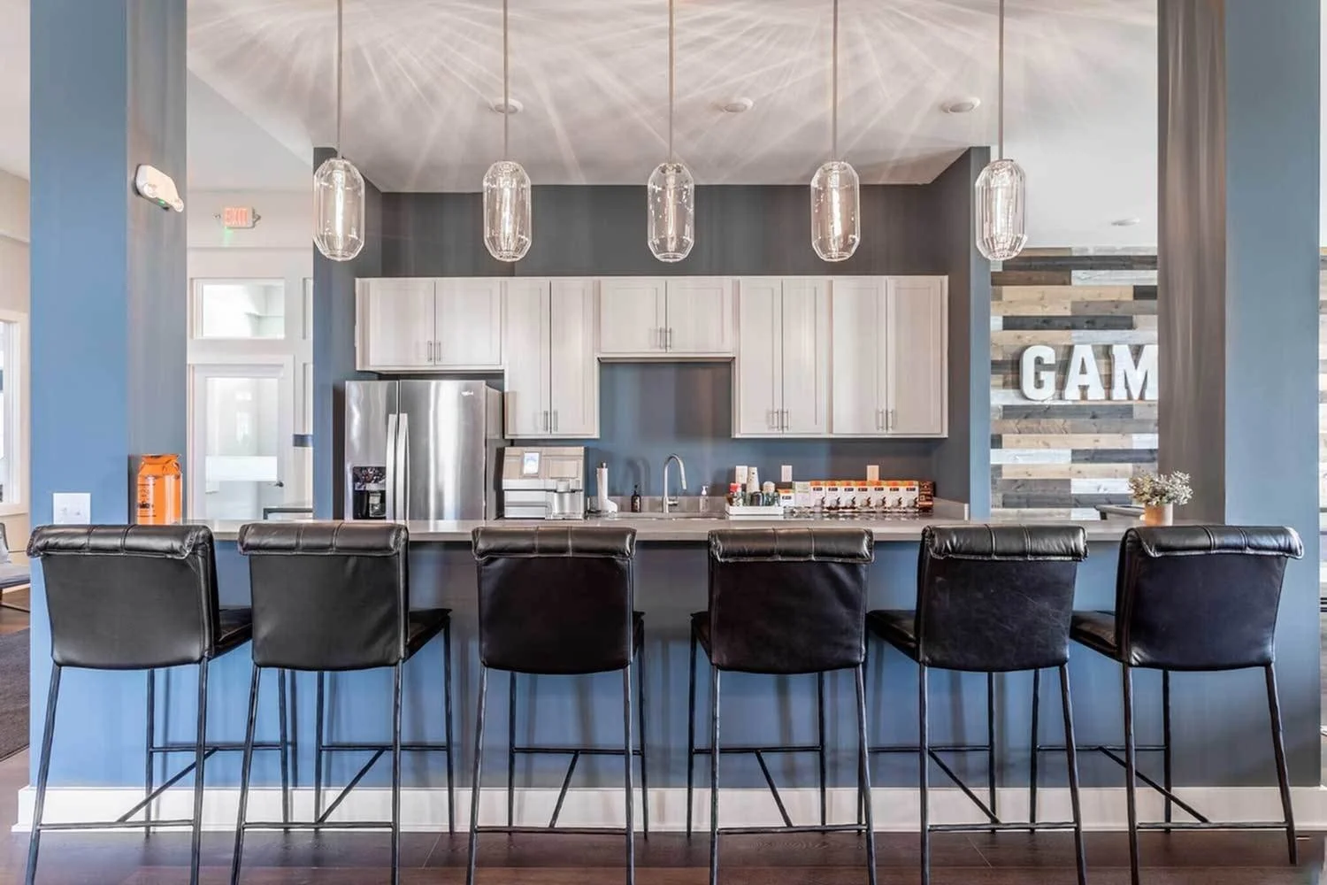 BuildingPhoto (14).jpg