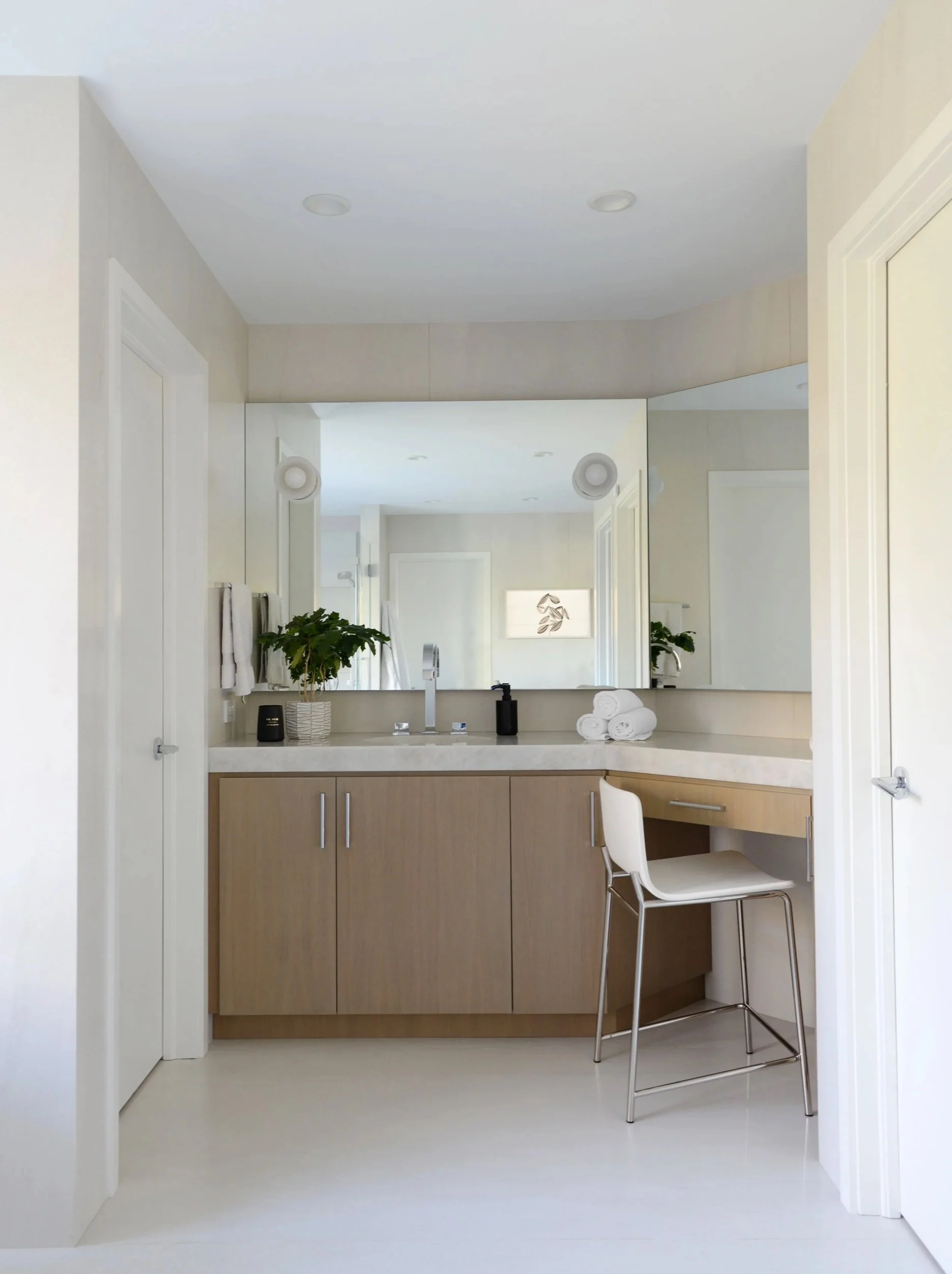 Vanity with integrated mirror lighting