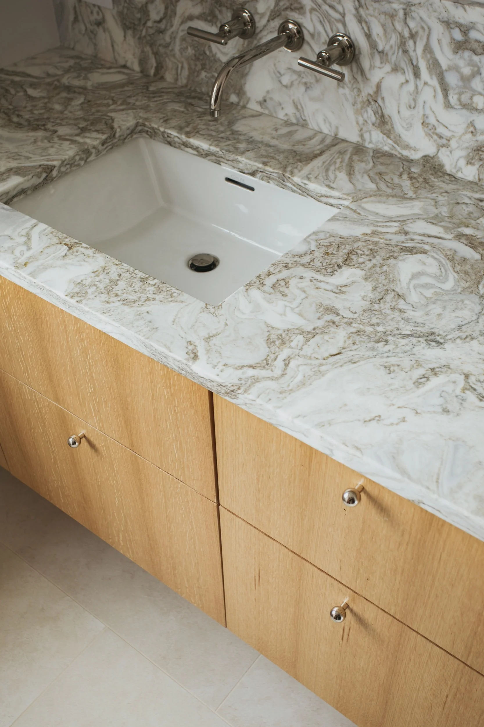 Marble vanity detail