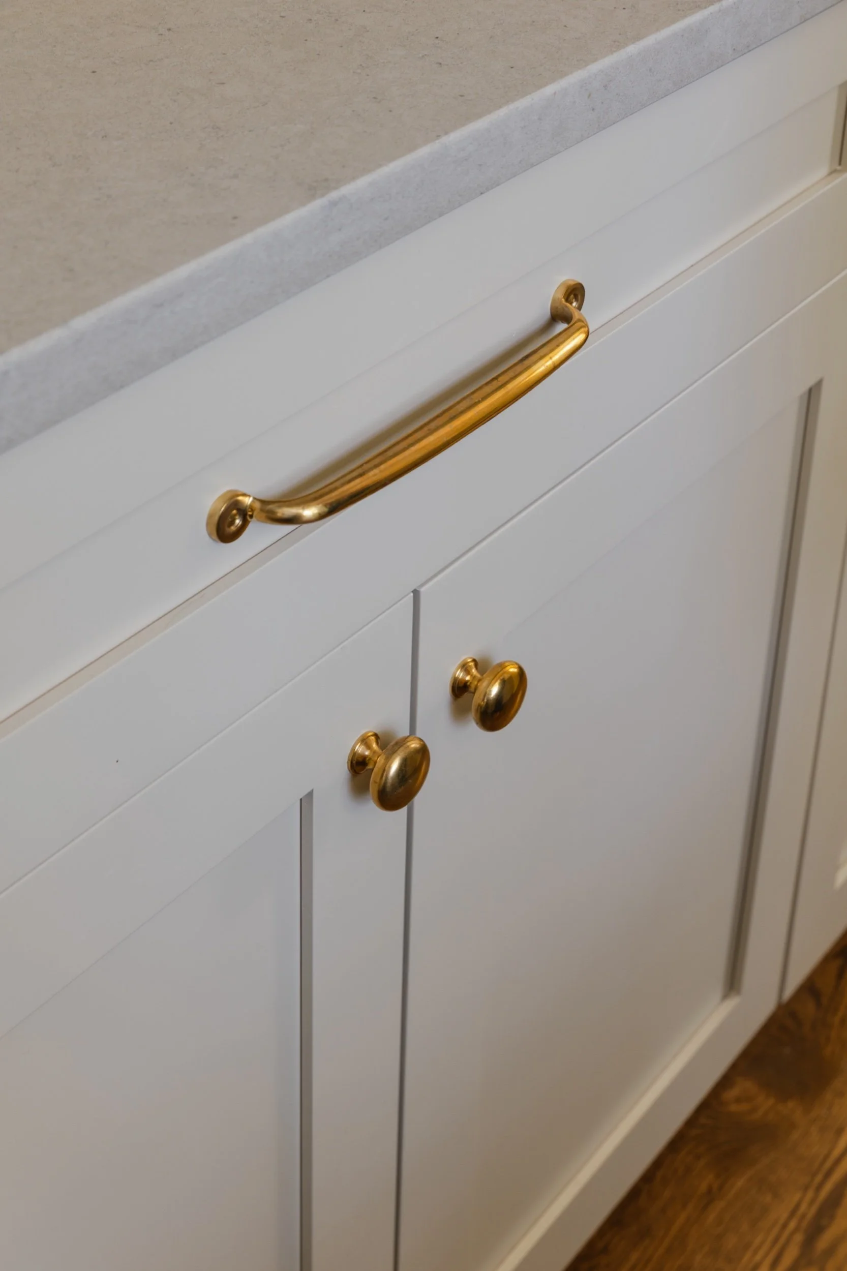 Brass cabinet hardware