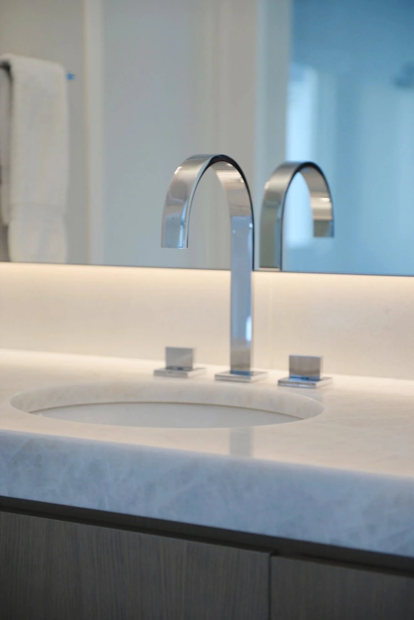 Faucet and undermount sink