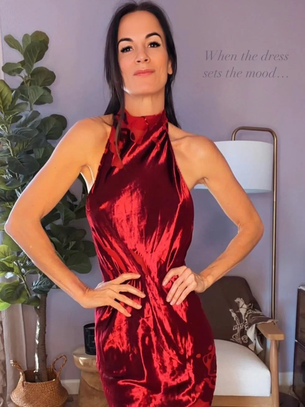 GRWM for a festive holiday night ✨ Satin, velvet, and a little bit of trouble. 

Sultry, sleek, and made for nights that call for confidence and a bold entrance. 💃🏼🔥

Comment DRESS for the link ❤️

#GRWM #HolidayStyle #FestiveFashion #RedDressMome