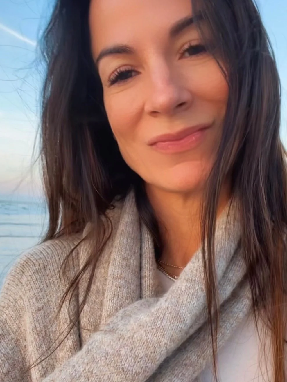 Morning beach walks are my reset. ☀️🌊

Just me, the ocean, and a quiet moment before the day starts. 

These are the little rituals that keep me grounded &mdash; even when life feels busy.

If you needed a sign to slow down today&hellip; this is it 