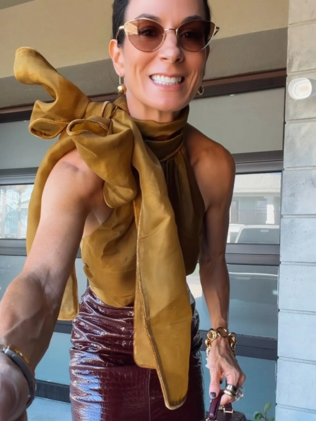 Apparently my version of &ldquo;getting dressed for the morning&rdquo; involves a statement bow and burgundy croc. 💅

Off to the fashion show! Get ready with me coming later&hellip; 🤎