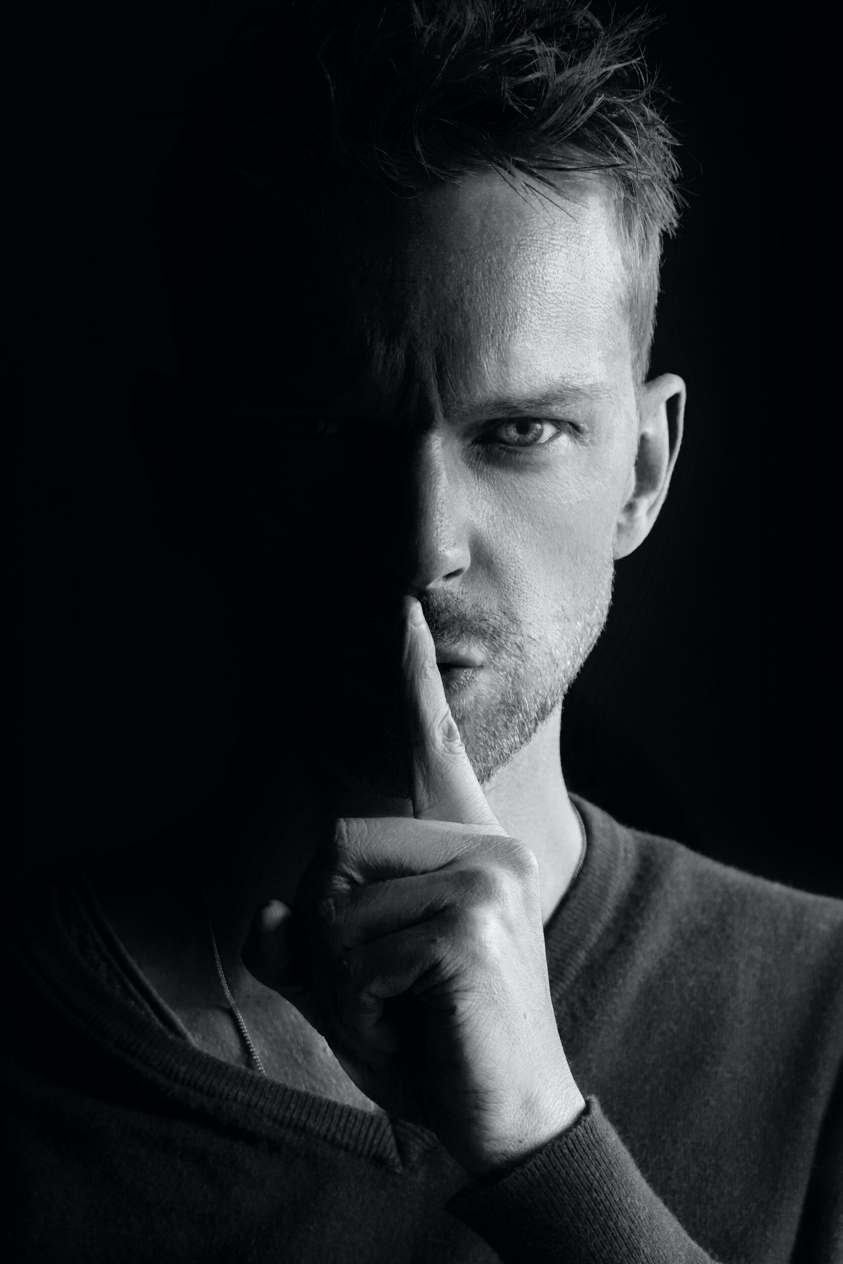Narcissism vs. Self-Confidence