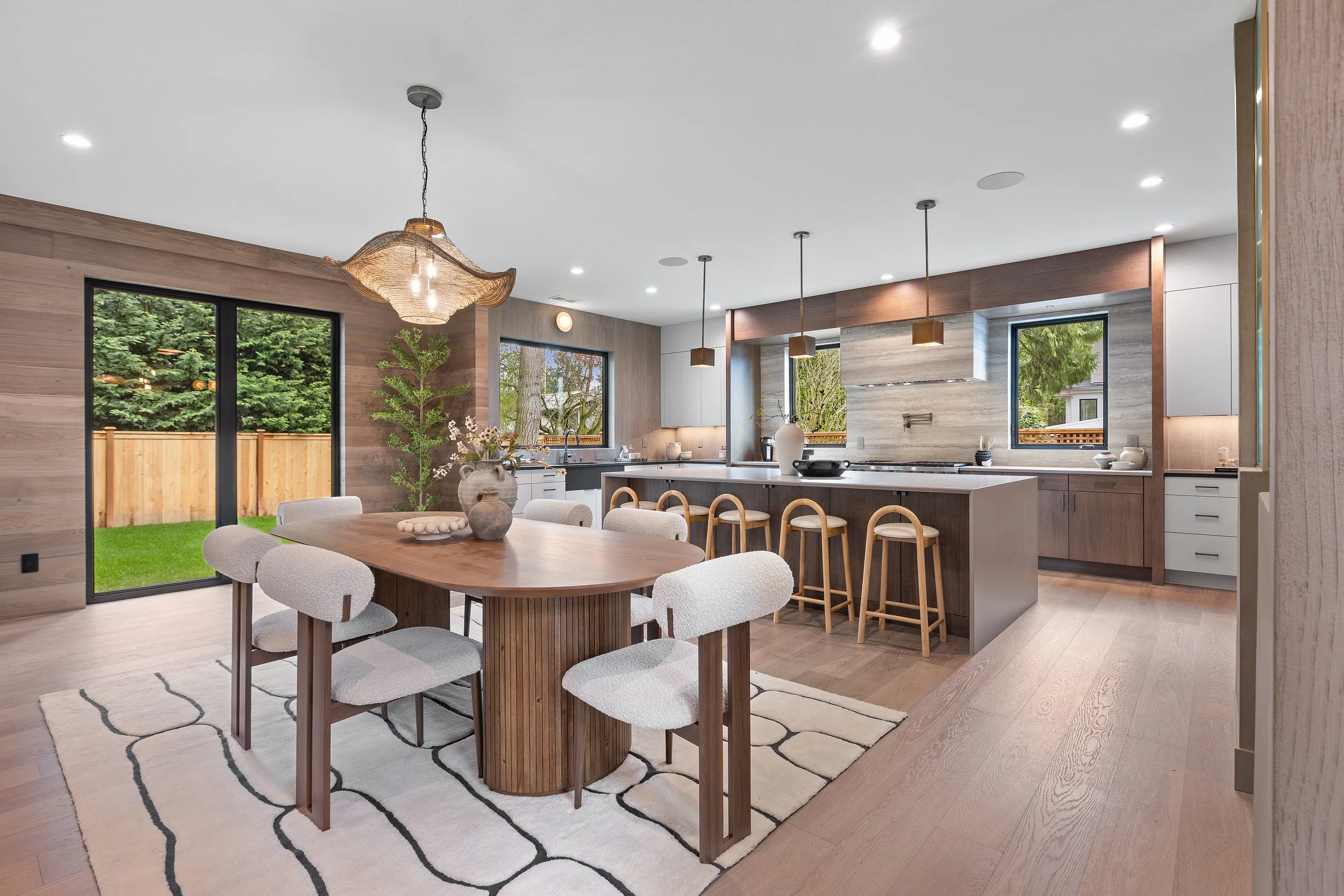  re/max metro reality, luxury real estate, david shiplett, 1020 107th Ave SE