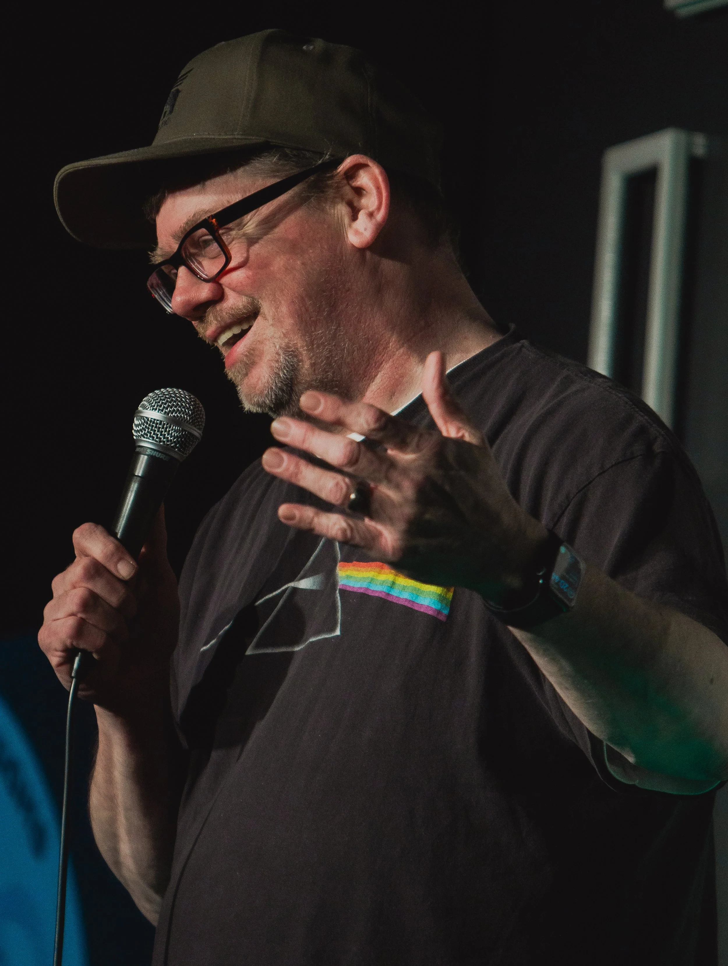 30 Comics in One Night: Inside the Magic of Open Mic Comedy