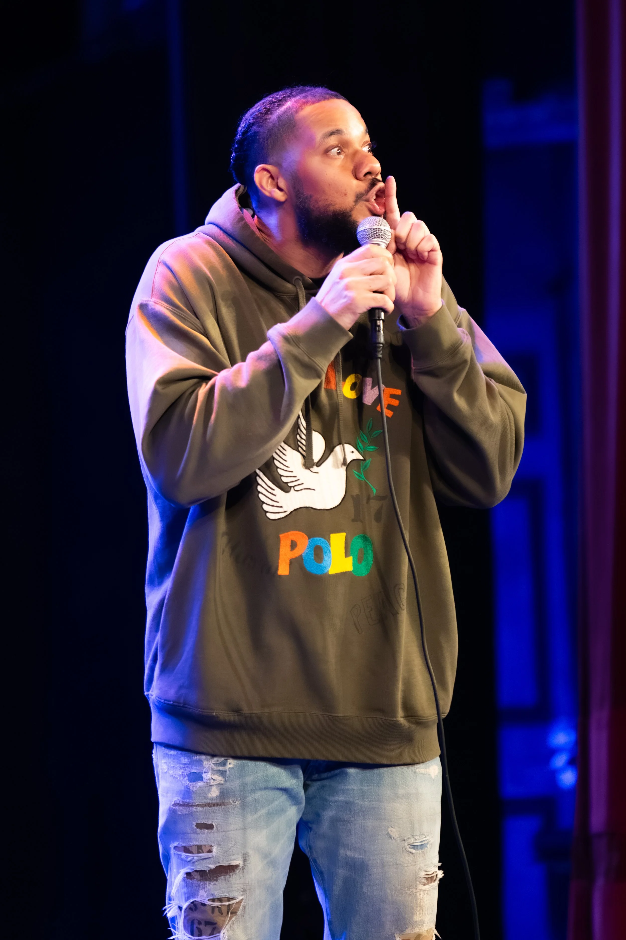 Clayton-English-everett-comedy-historic-everett-theatre--18.jpg