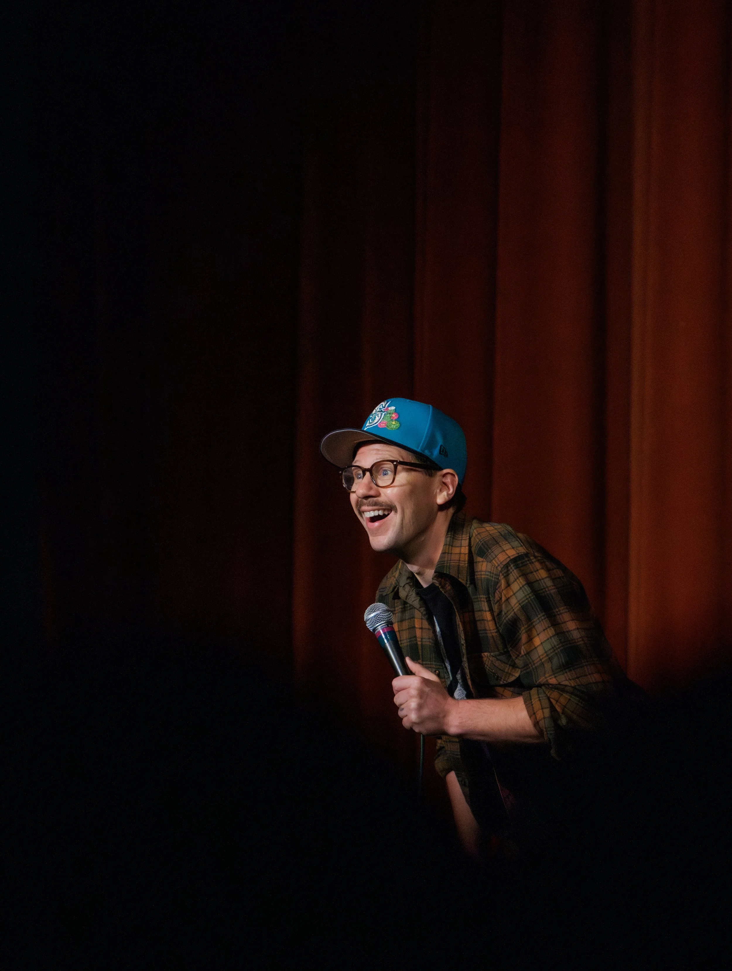 dustin-nickerson-everett-comedy-by-tayler-berard20.jpg