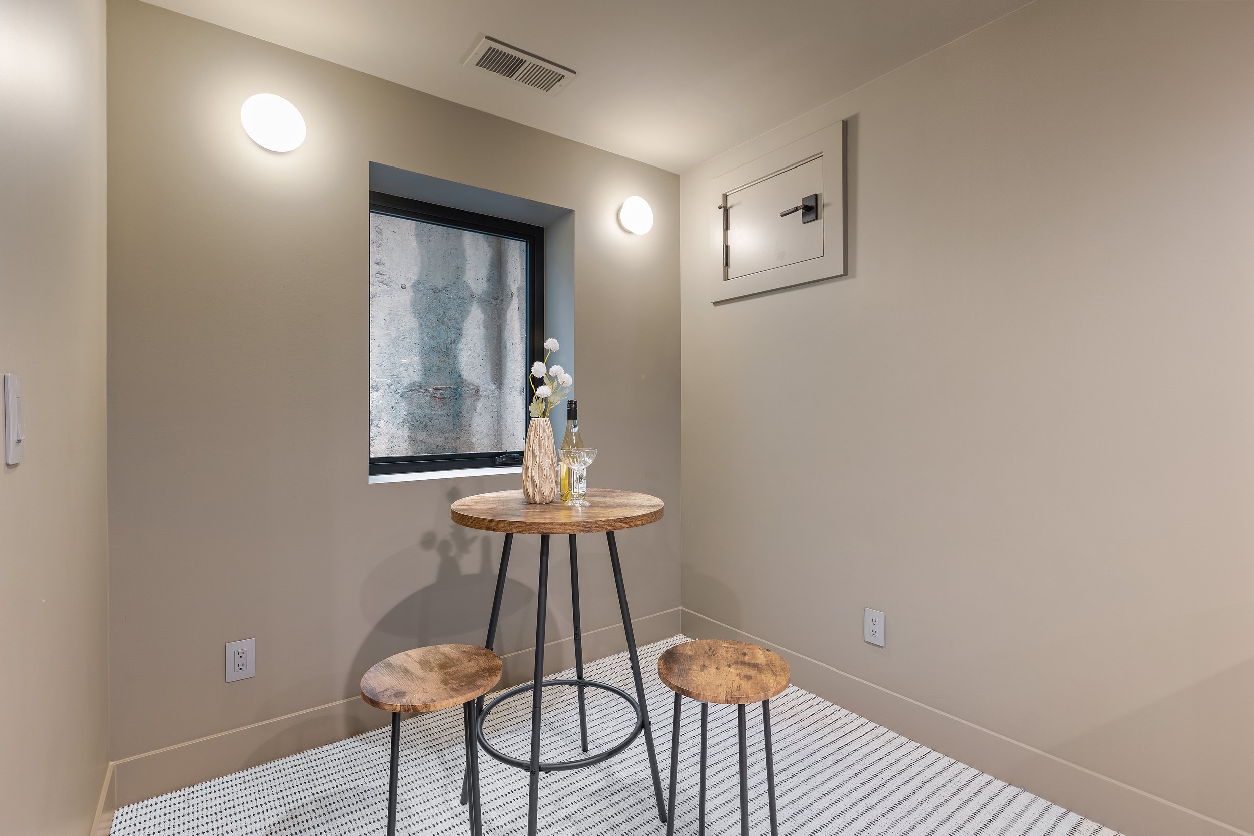  re/max metro reality, luxury real estate, david shiplett, 10789 SE 10th St, Bellevue, WA 98004