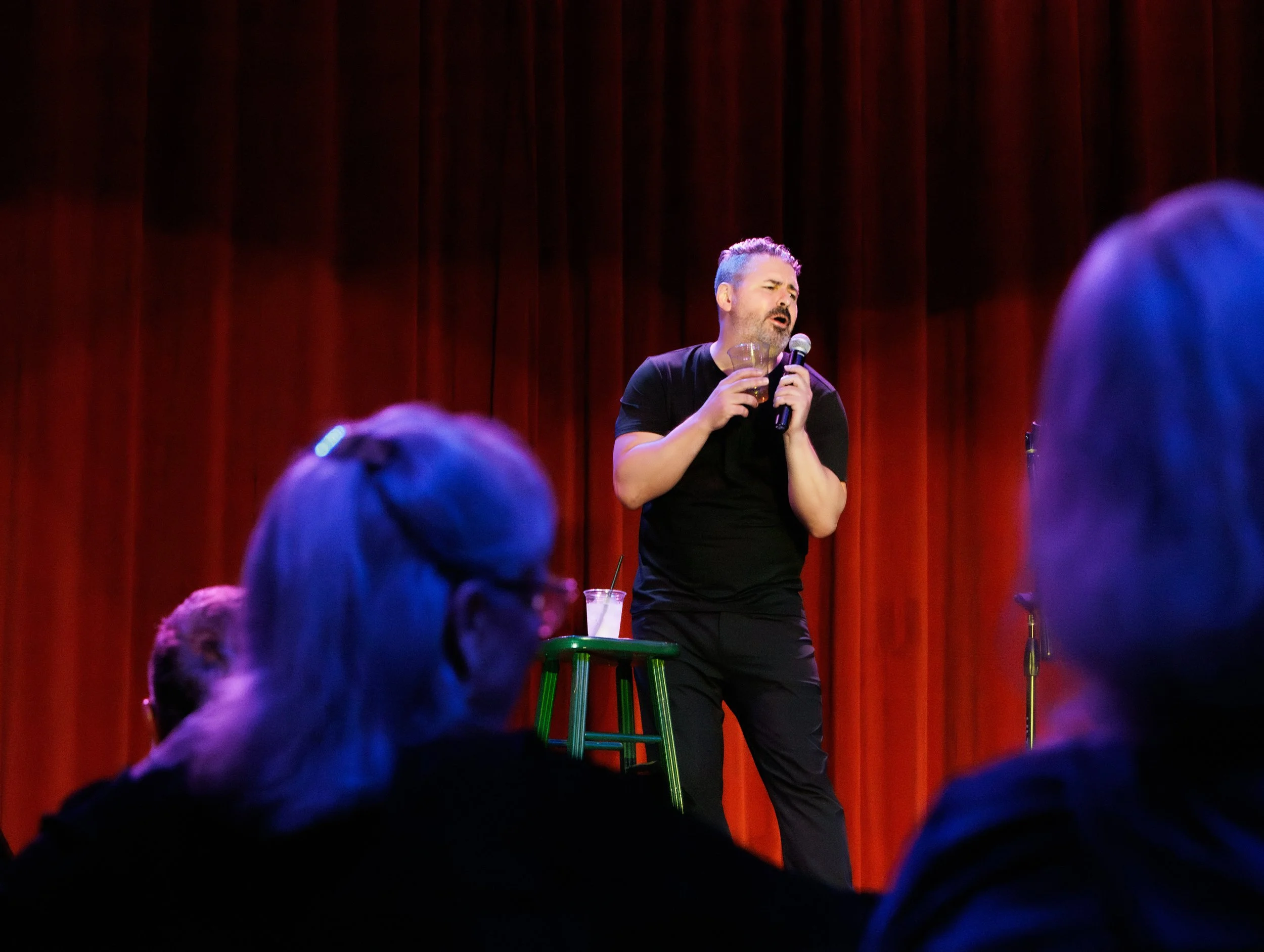 Lat night's Pete Lee on stage at the new everett theater featuring for everett comedy