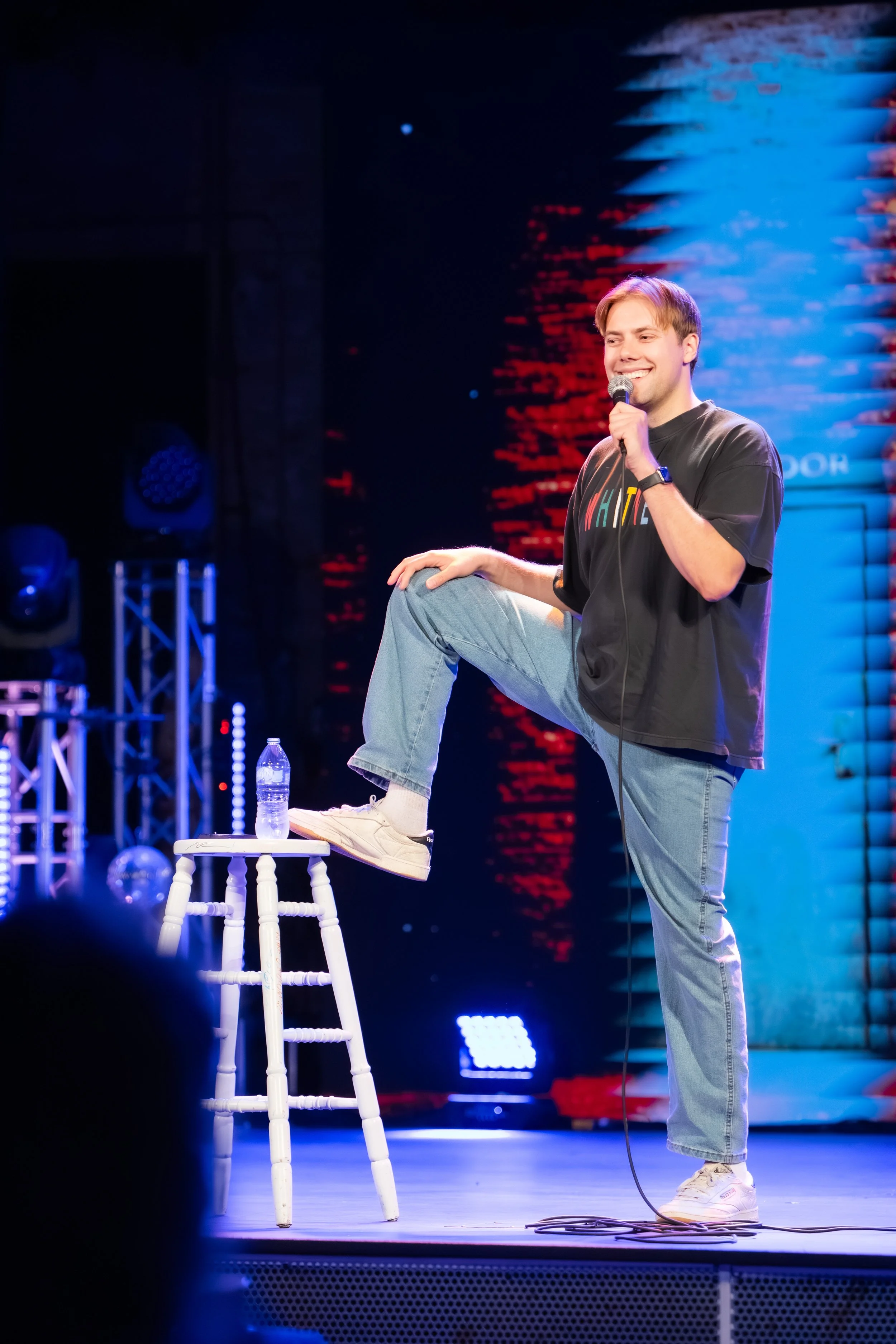Bo Johnson on stage at the new everett theater featuring for everett comedy