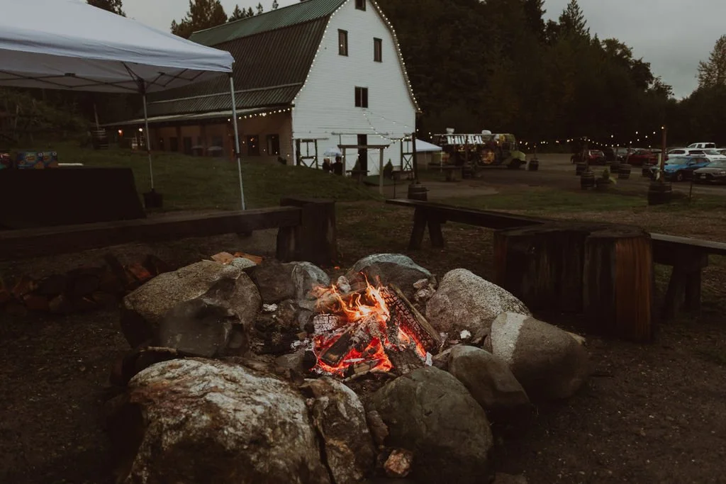 novelty hill farm, pacific north west, fall wedding, woodland elopement, duvall wedding