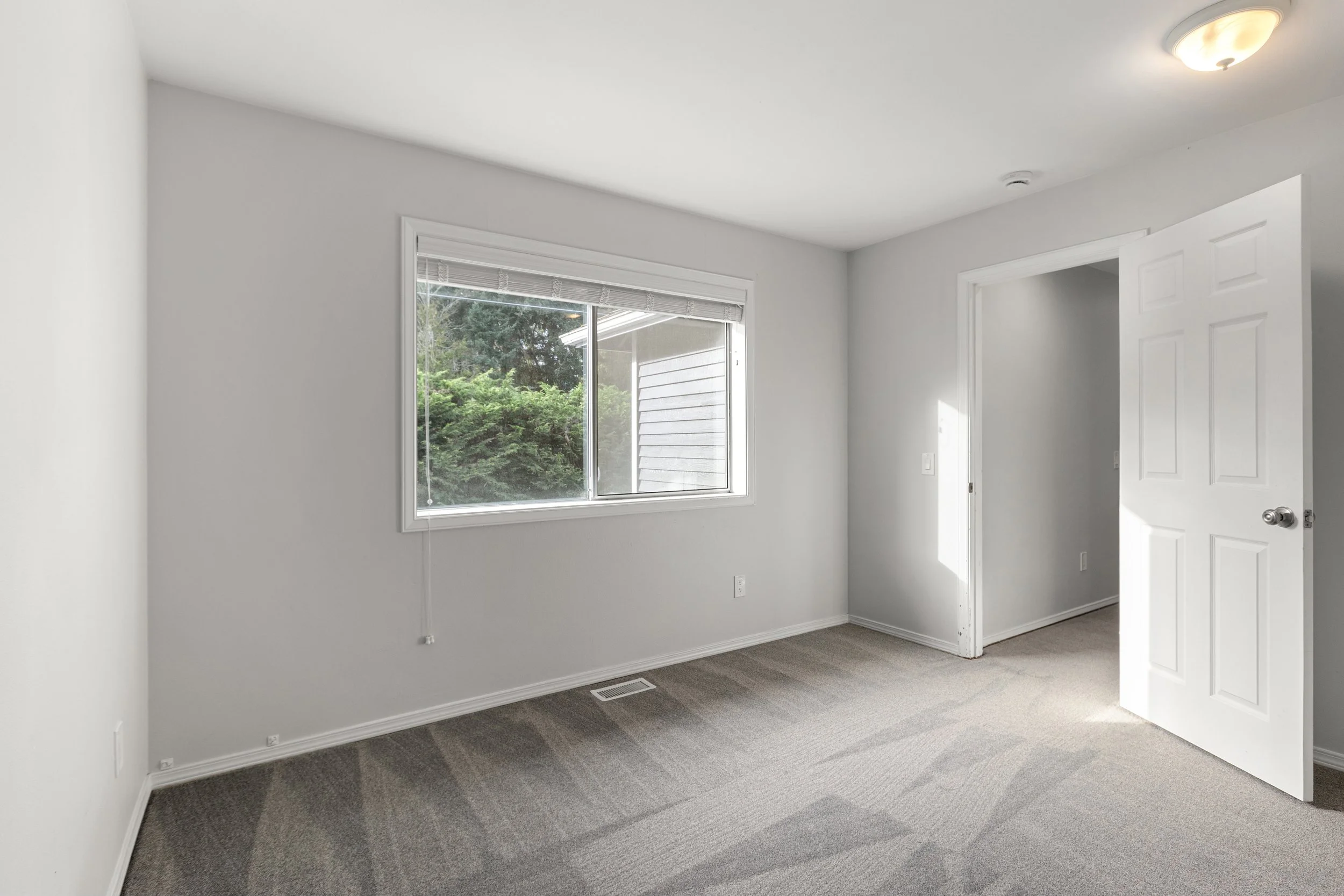 vital homes, edmonds, 9904 242nd Pl SW, Edmonds, WA 98020