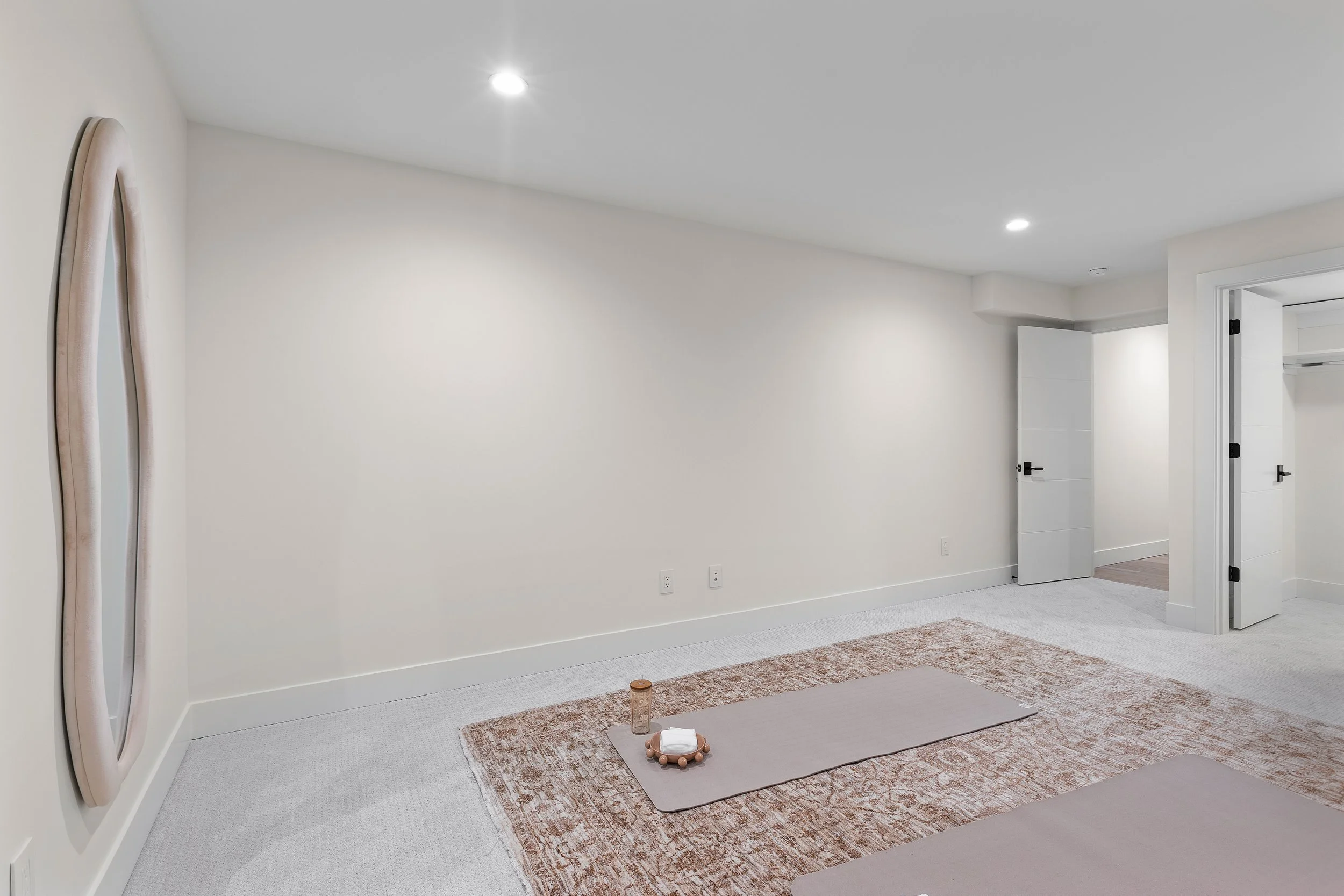  re/max metro reality, luxury real estate, david shiplett, 10789 SE 10th St, Bellevue, WA 98004