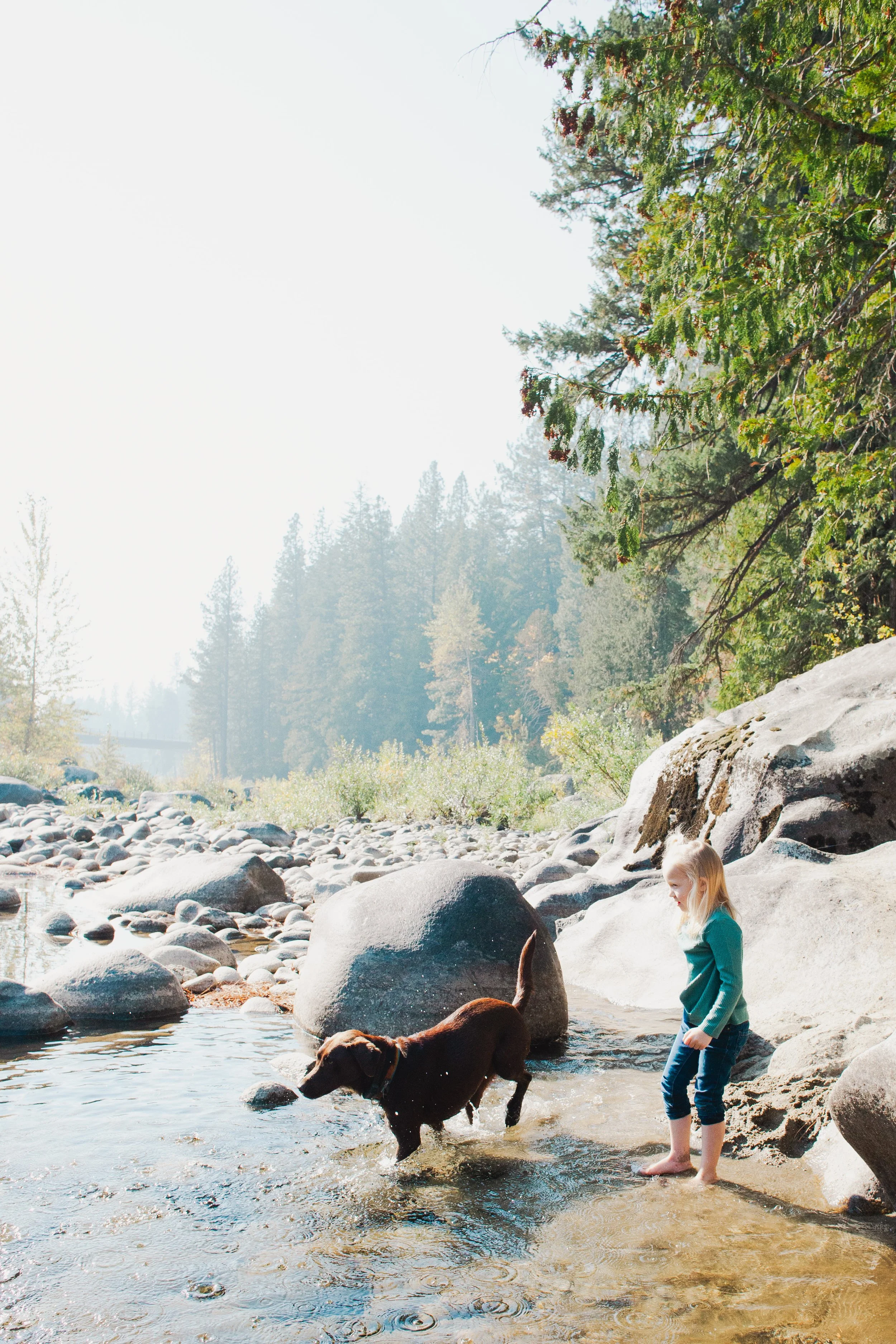 leavenworth+river+family+portrait+tayler+berard1.jpg