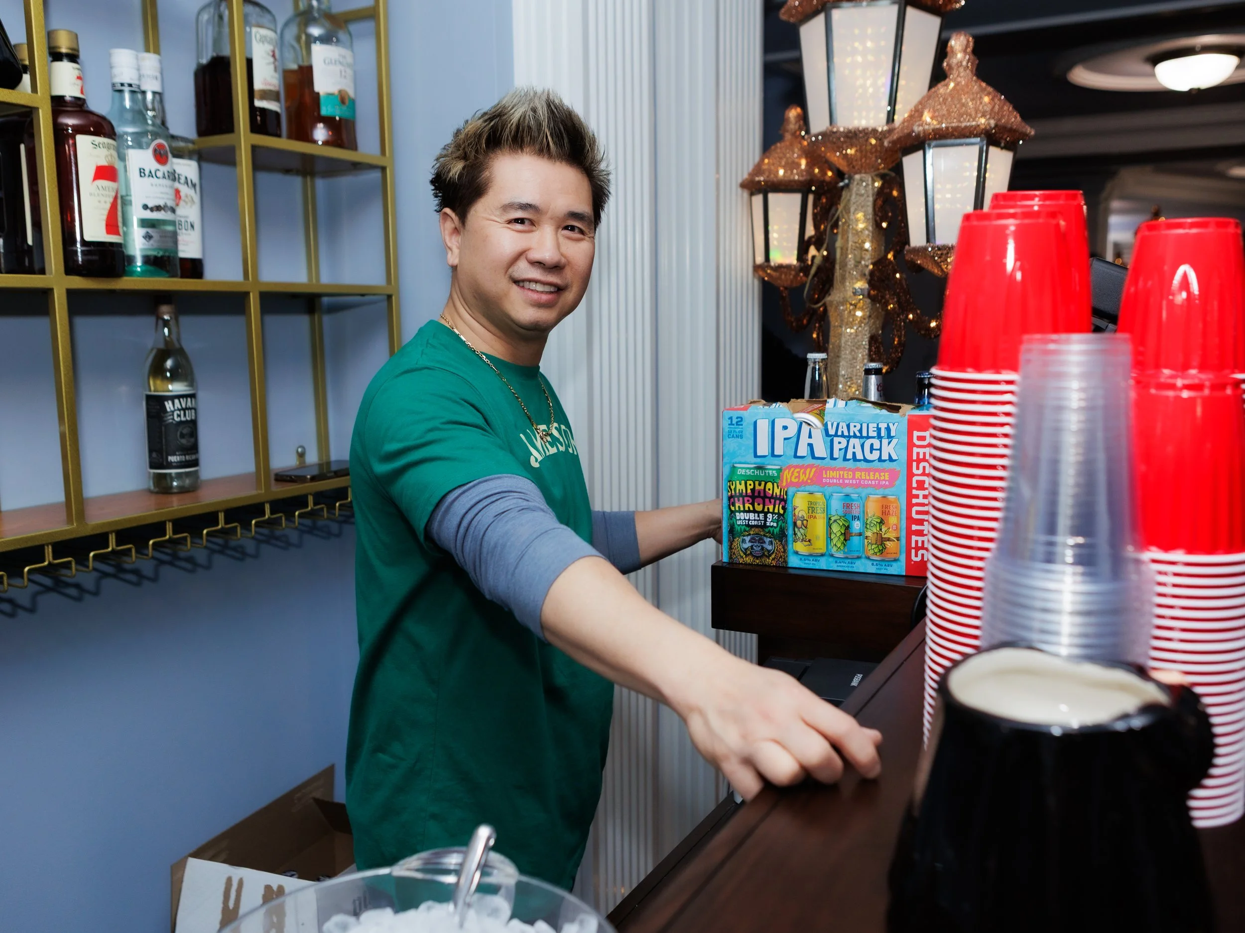 owner everett theater bartender johnny pham