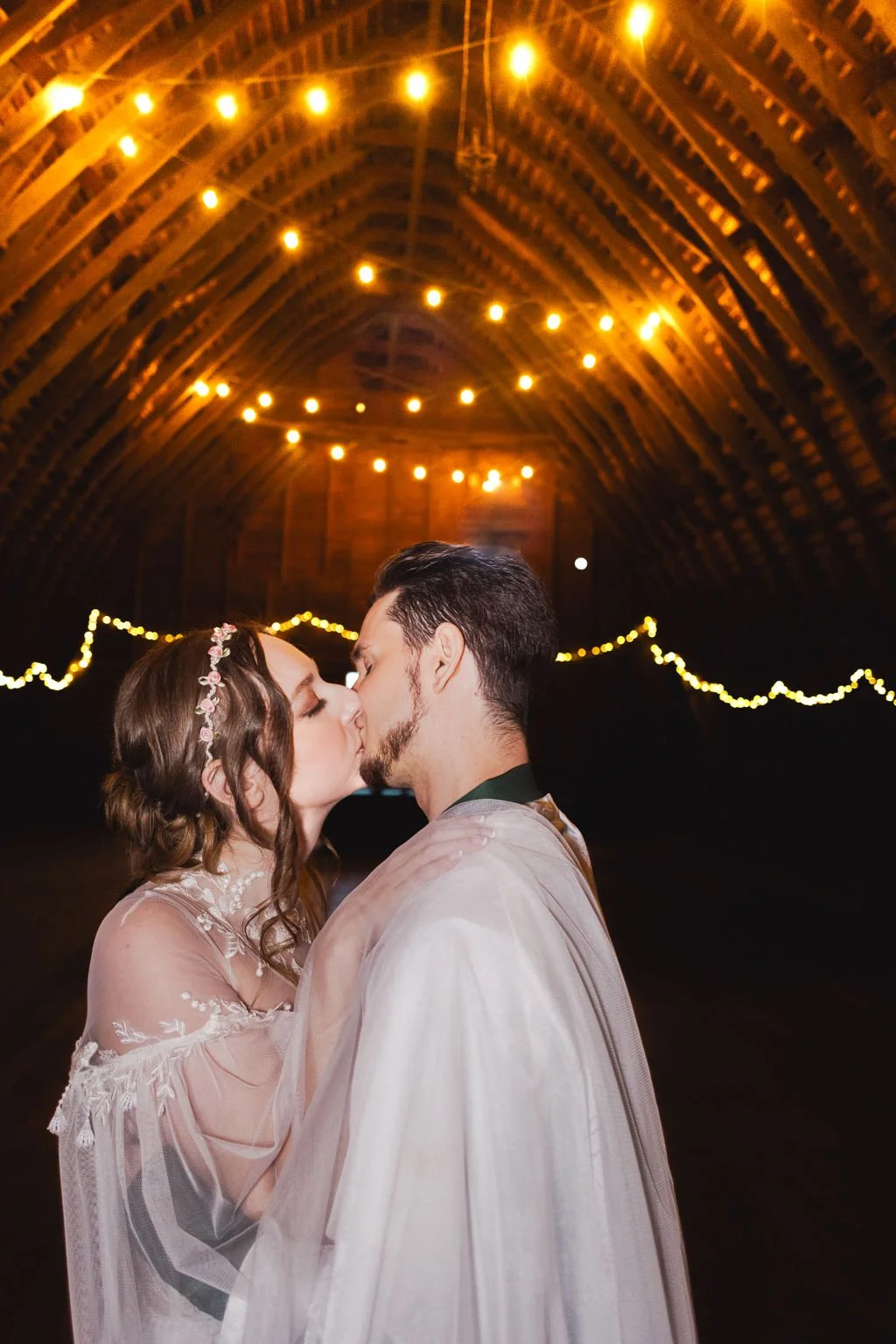 novelty hill farm, pacific north west, fall wedding, woodland elopement, duvall wedding