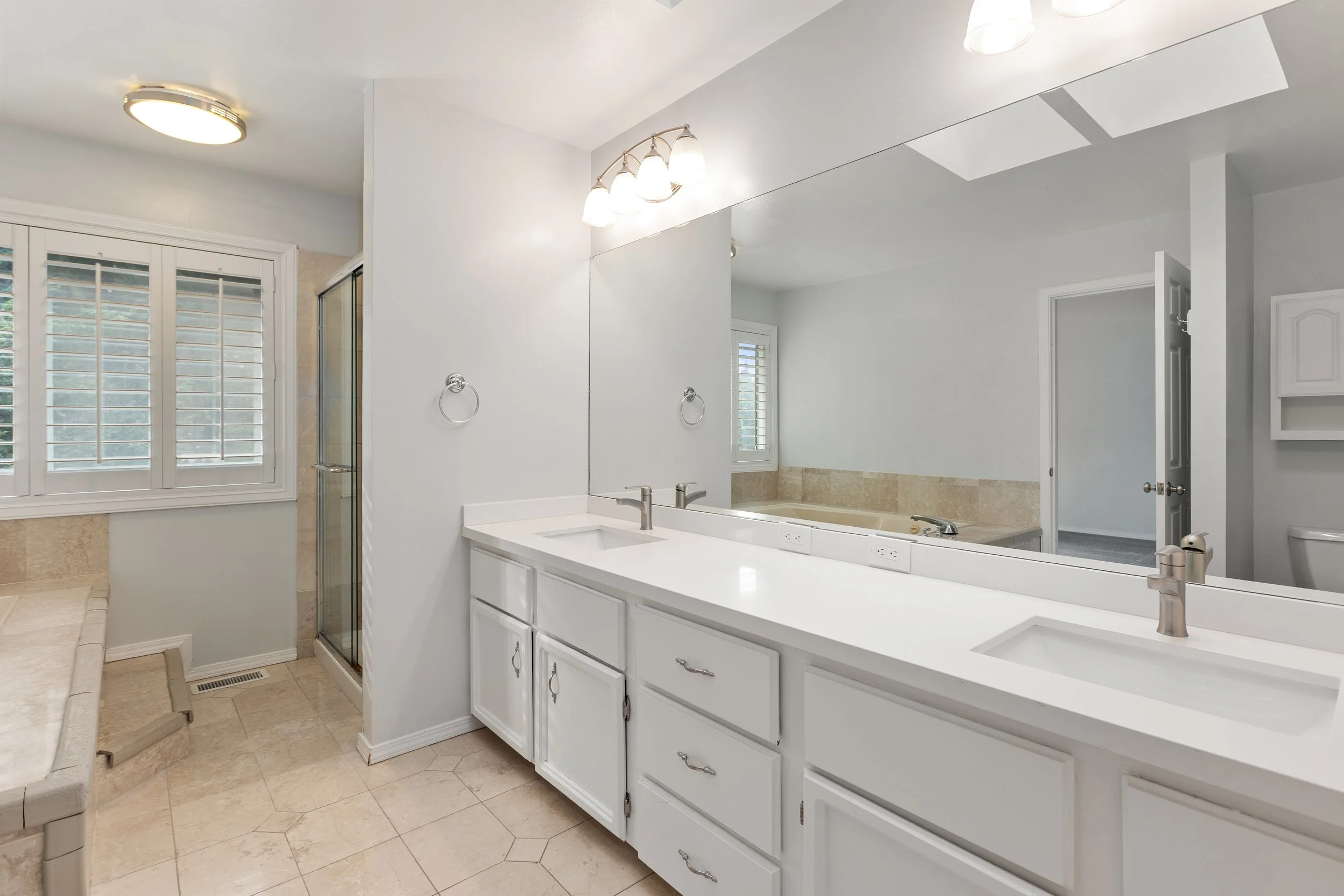 vital homes, edmonds, 9904 242nd Pl SW, Edmonds, WA 98020