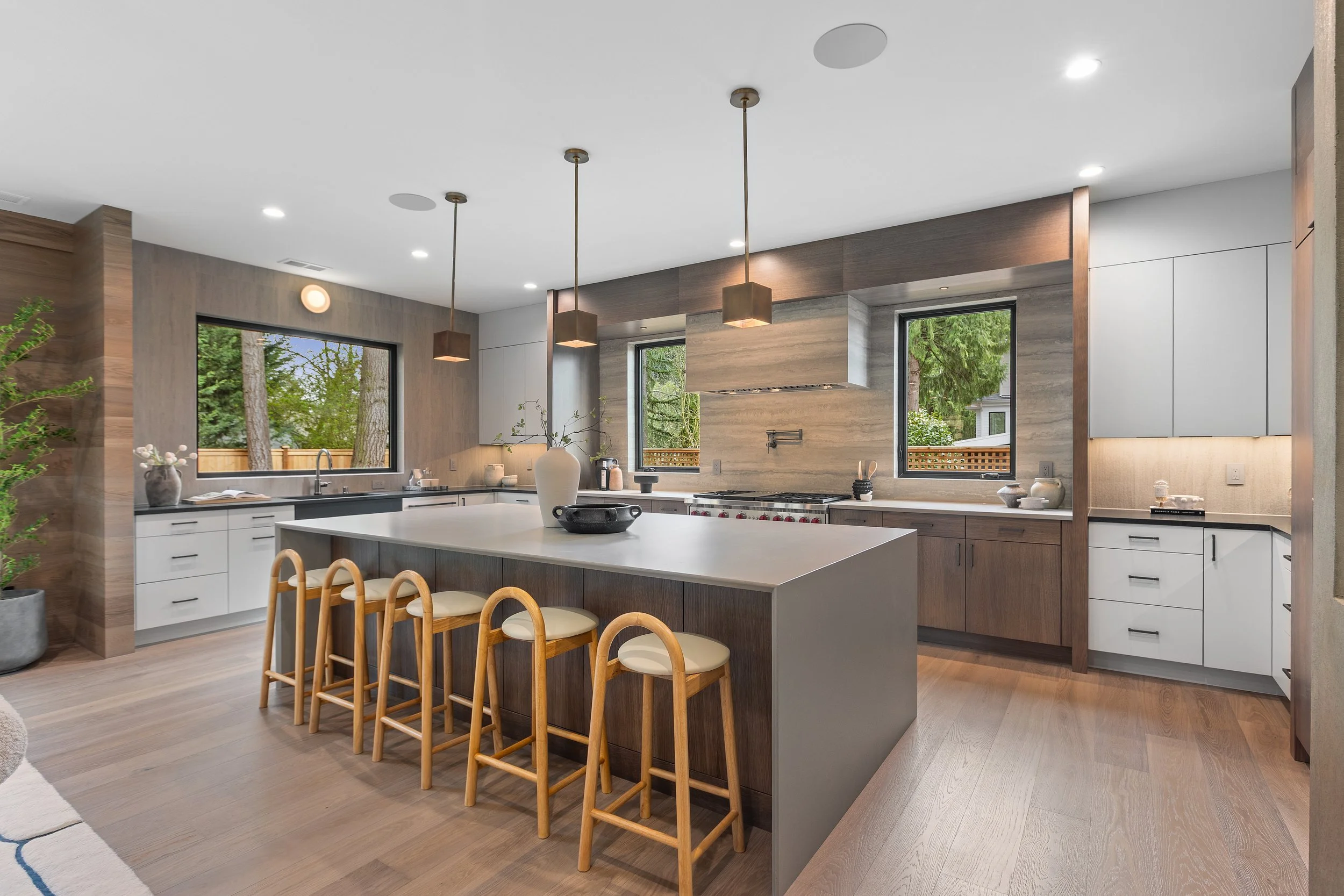  re/max metro reality, luxury real estate, david shiplett, 1020 107th Ave SE