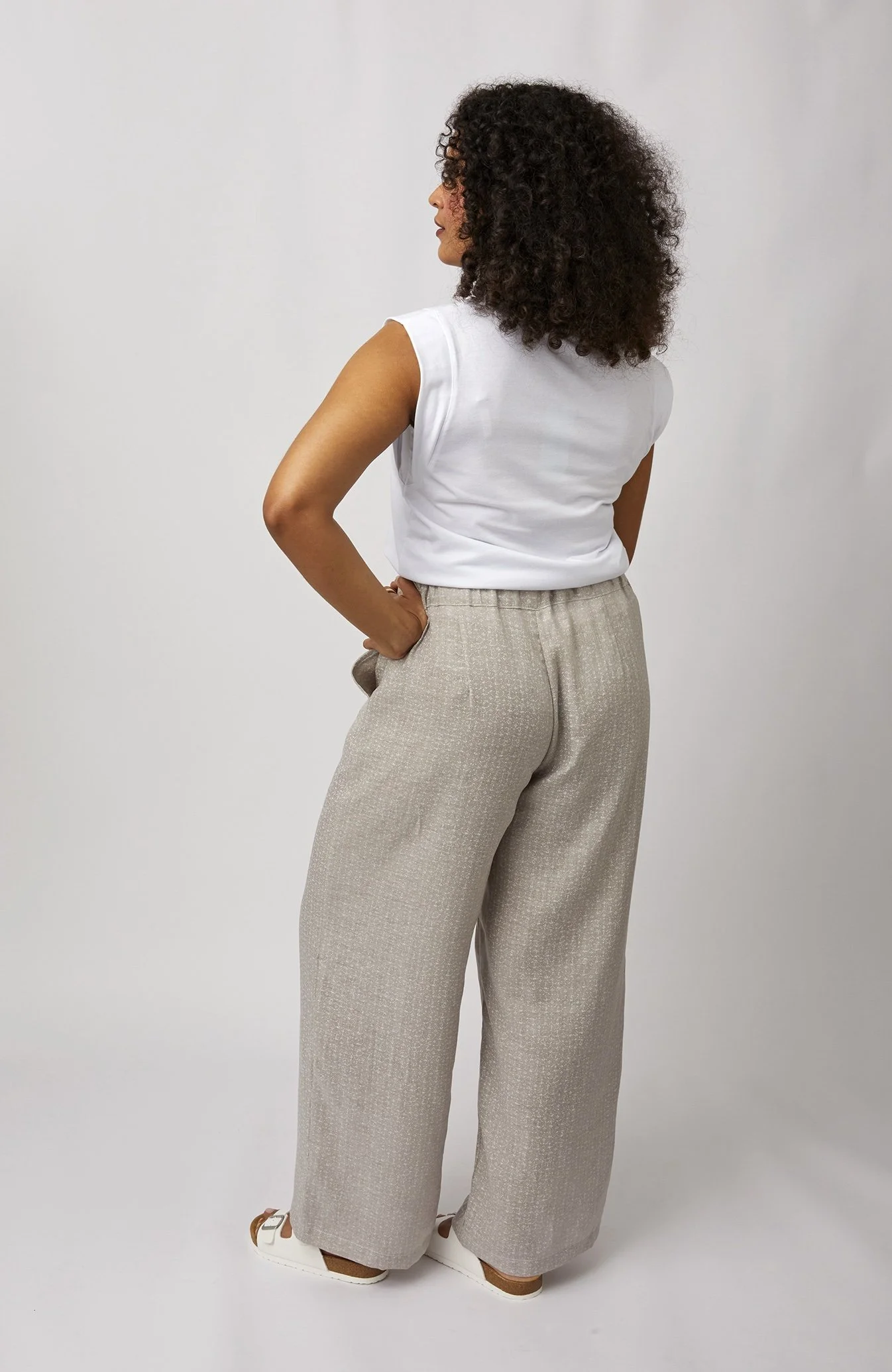 ZW4080 Nani Iro Studio Trousers Size 2 Back.jpg