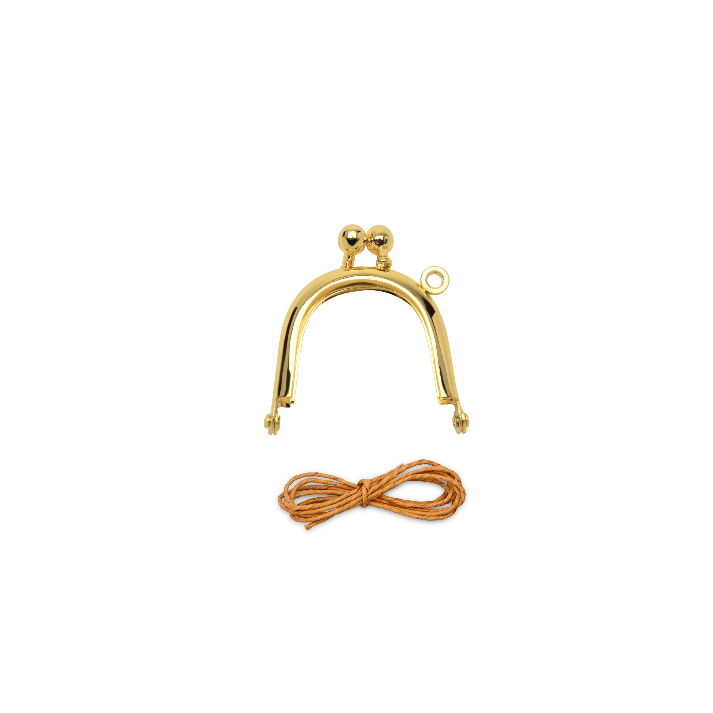 Square ZW6202 Yellow Gold Teardrop Clasp.jpg