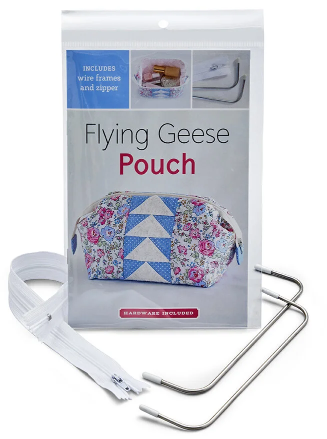 ZW2576 Flying Geese Pouch with Components.jpg
