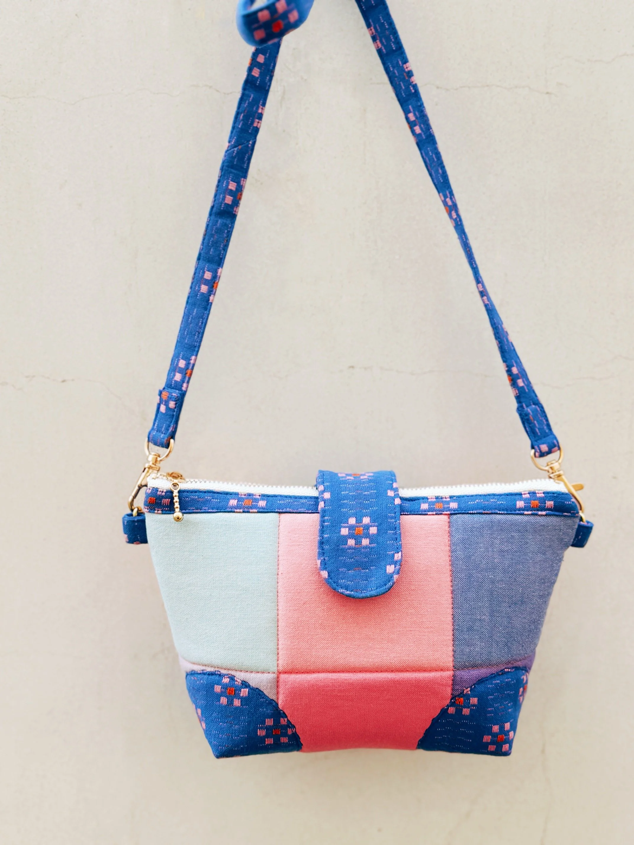 ZW4004 Crossbody Pouchette Corner Bottom Version 3.JPG