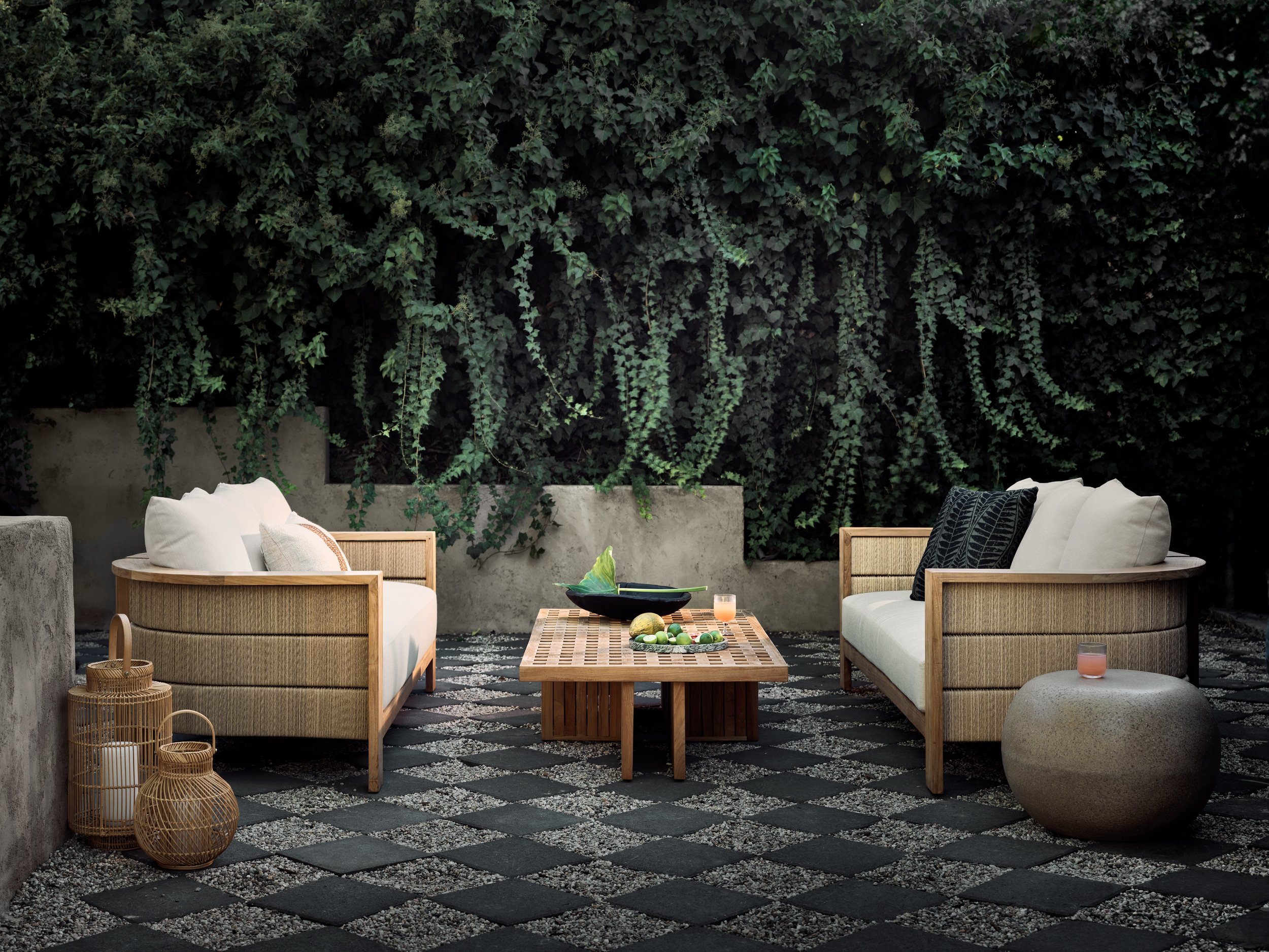 Crate & Barrel Spring 26
Photographer: Anders Schonneman
Stylist: Kim Ficaro