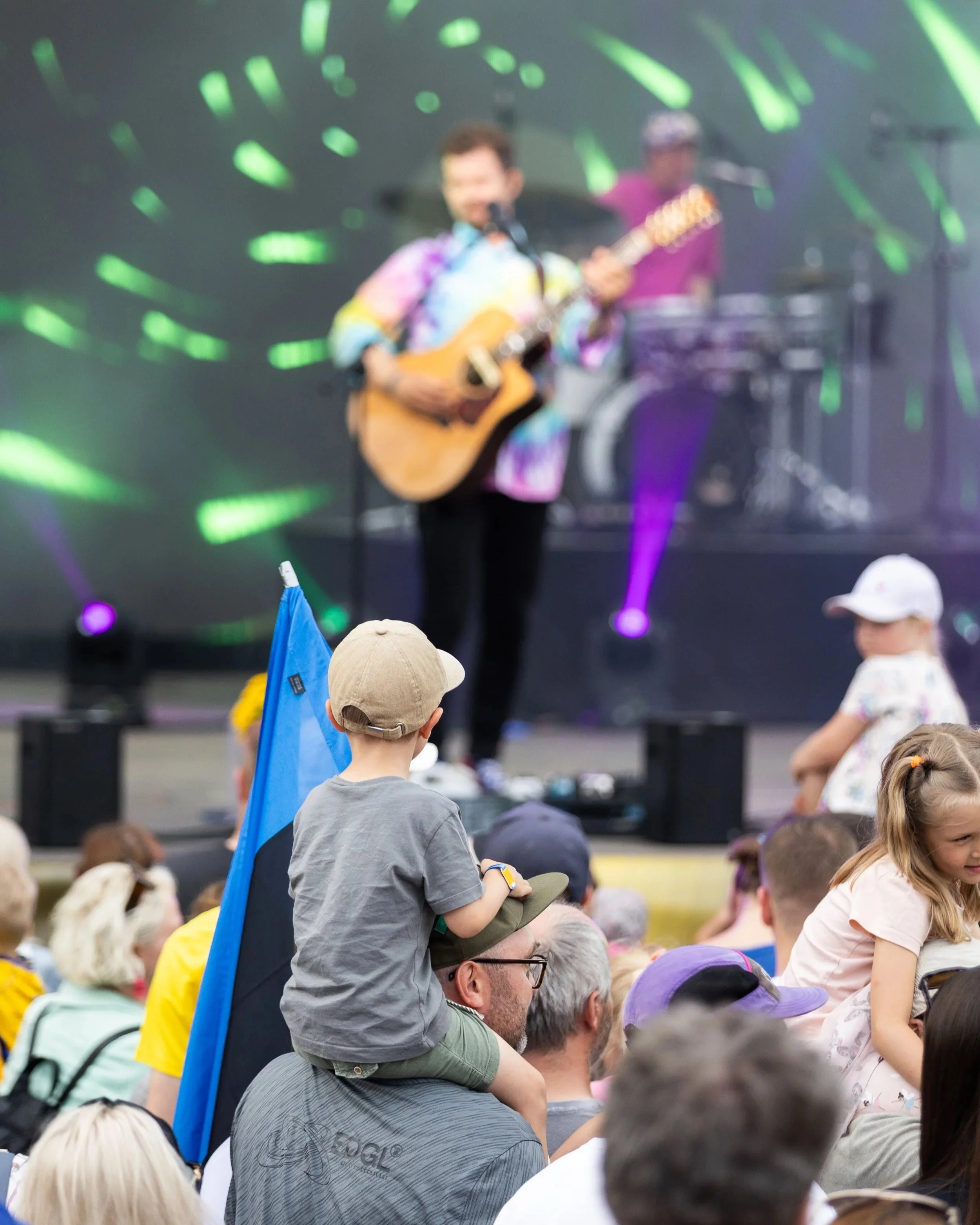Sel suvel kuuluvad õhtud elavale muusikale