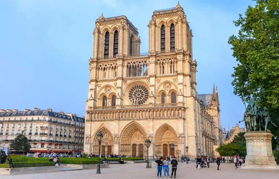 Notre-Dame-Cathedral.jpg