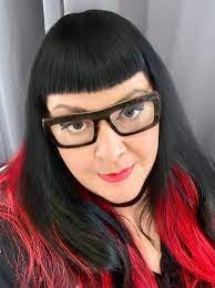 Headshot of Rachel Ott