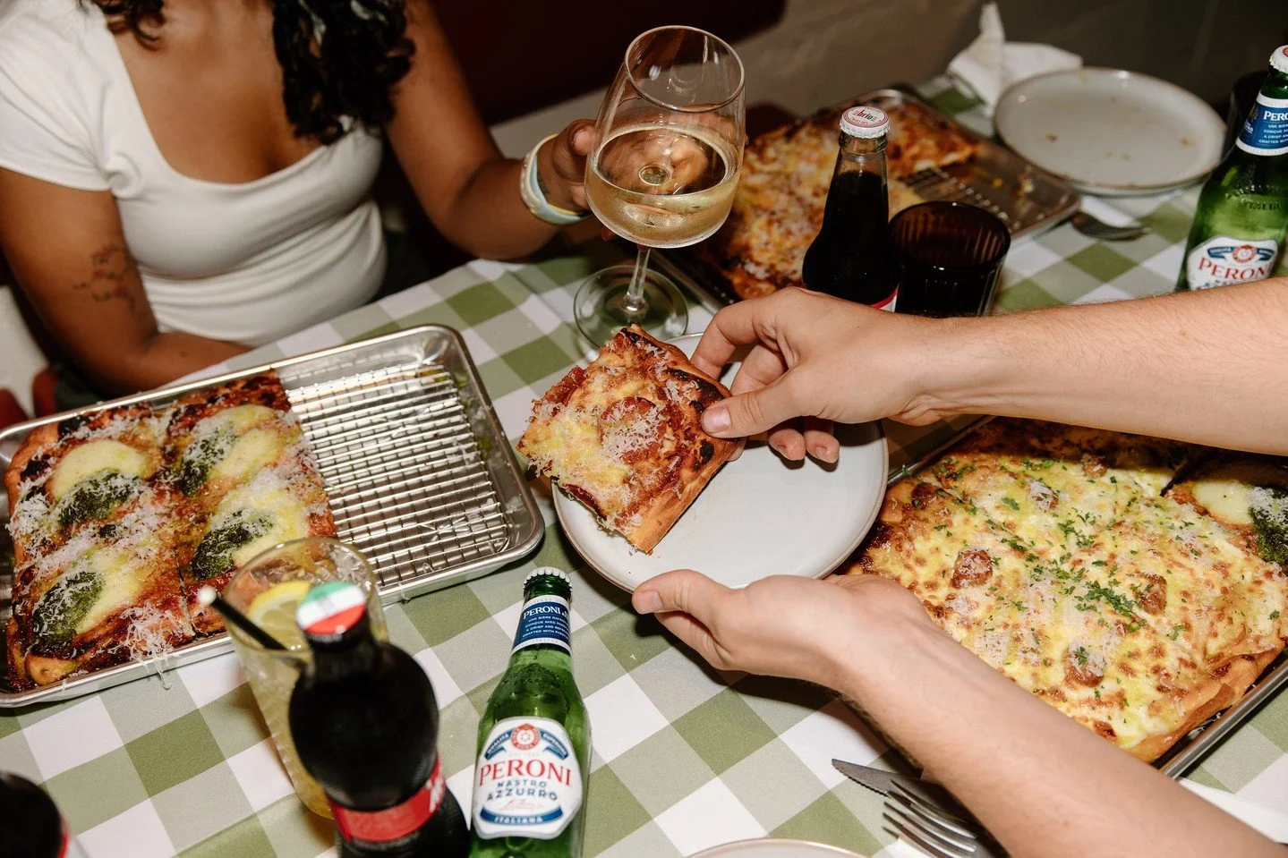 Our Piccolo Pizza is made for sharing. Light, crispy, and just enough to keep everyone reaching for another slice. The kind of thing that disappears before the wine hits the table.⁠
⁠
Deep-dish and cold beer upstairs at Piccolo 🍕🍺⁠ (or to-go)⁠
Refi