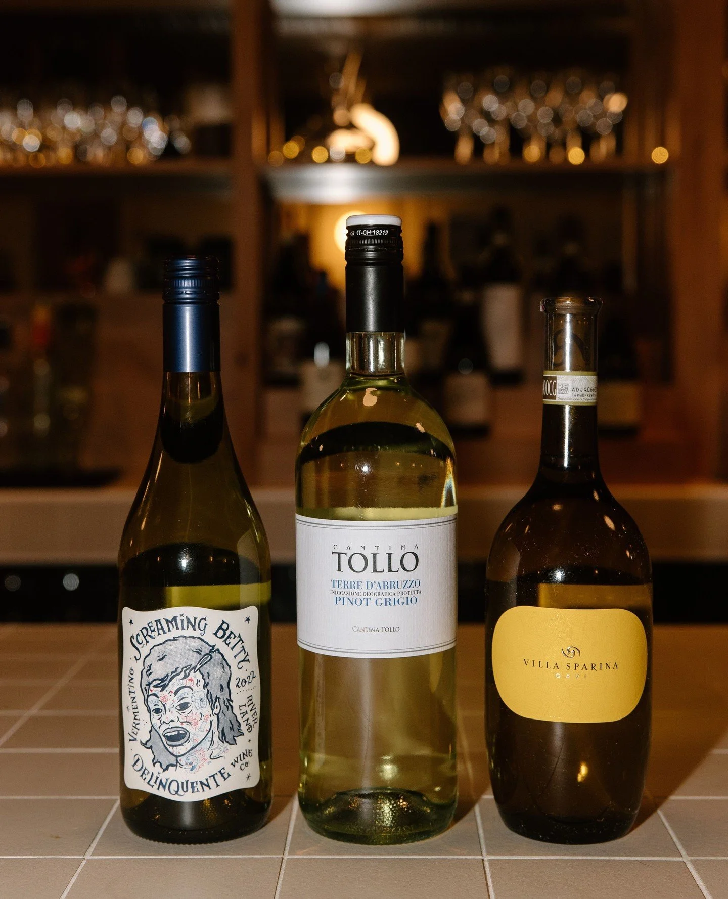 This week&rsquo;s feature wine flight, is called 'Dreaming of Summer'. 🍷⁠
⁠
Our curated Wine Club flight is complimentary for members with 6oz to enjoy. A fresh trio of Tollo Pinot Grigio, Screaming Betty Vermentino, and Villa Sparina Gavi. Light, c