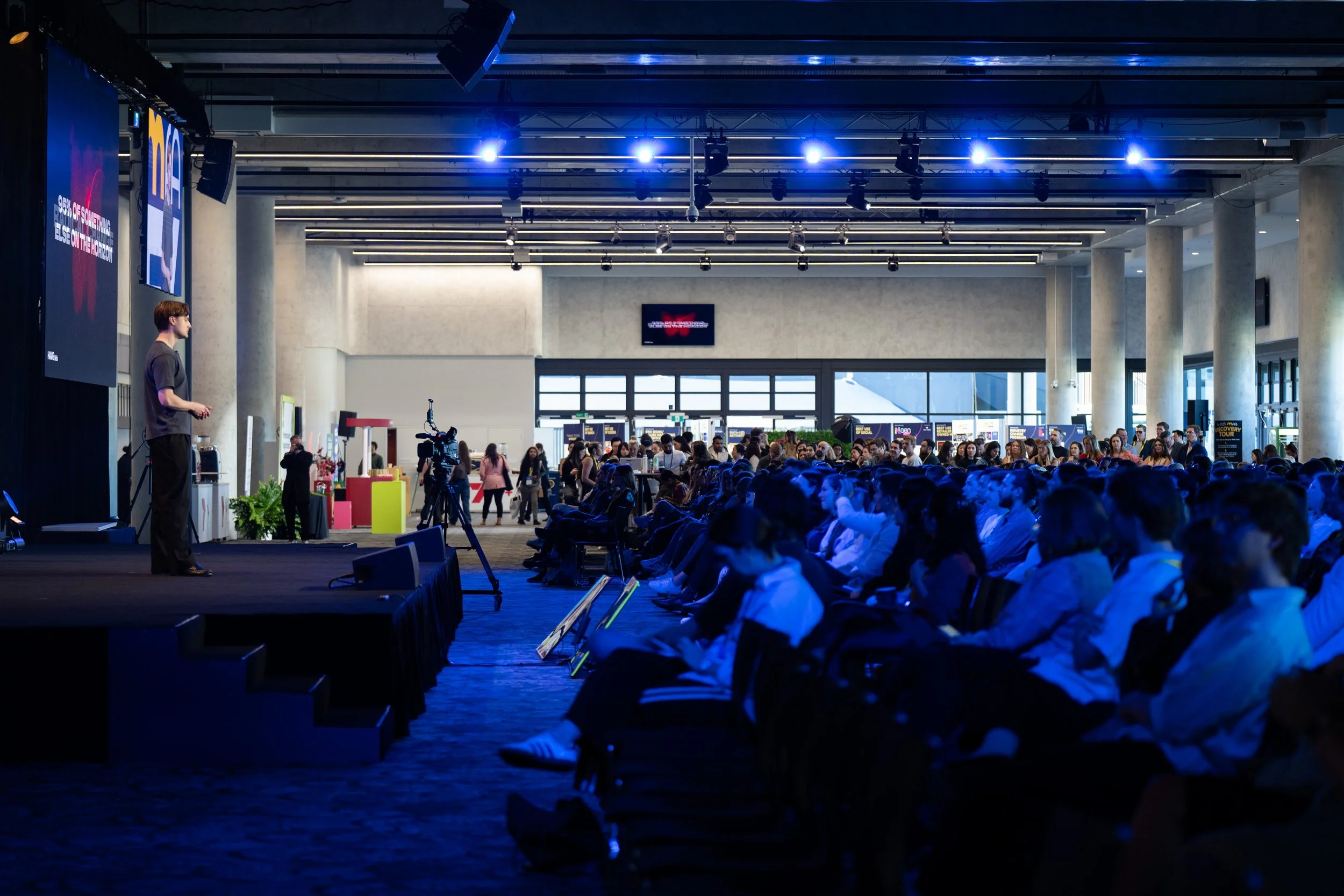 202509_MFA_Expo_Stage-047.jpg