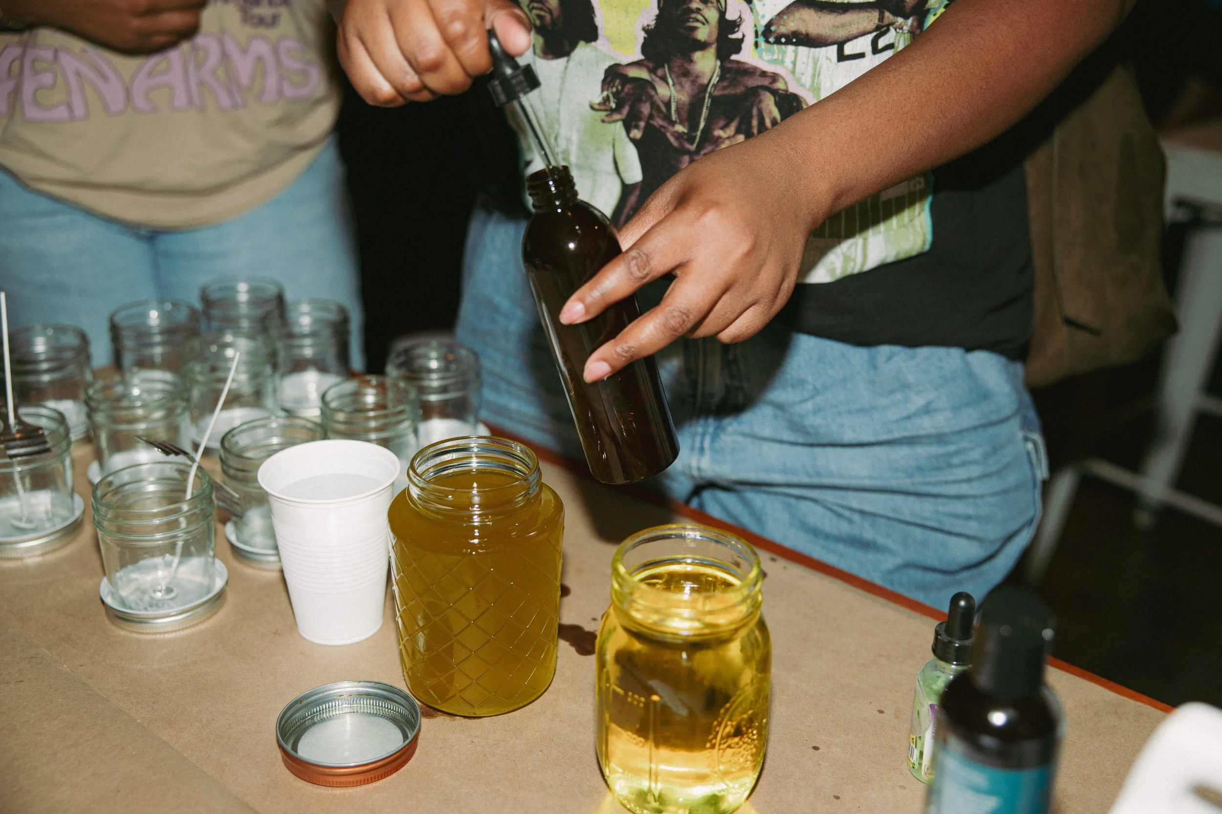 "The Root", in the words of Herb N Sound, "a dynamic workshop on holistic Black hair care". I made the best smelling hair oil. I was hurt when it ran out but at least I know to make more and in this space education matters the most. 