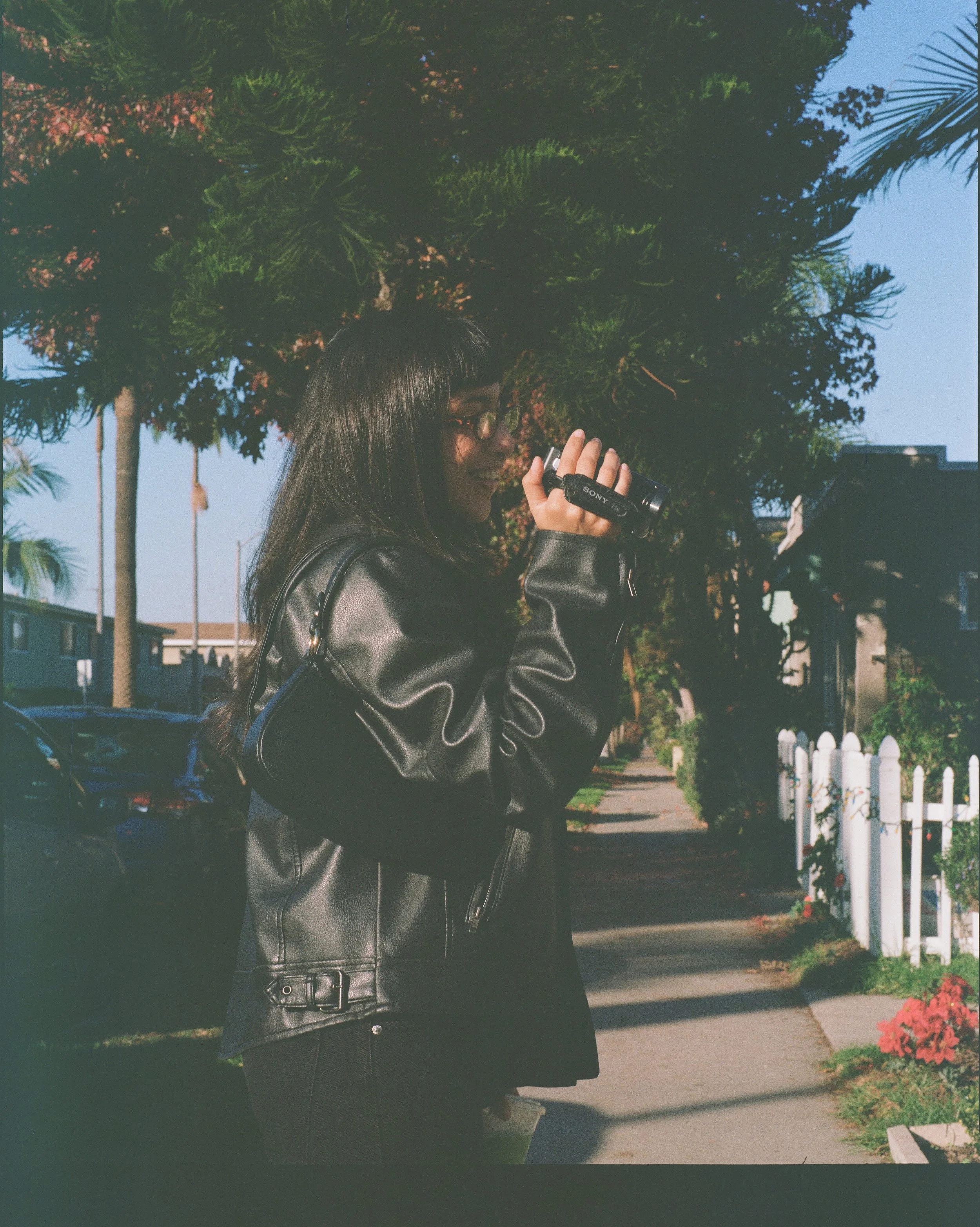 Itzel using her new camcorder. I used two different light meters, one from Minolta and another I found on the app store.  These settings are from the Minolta.