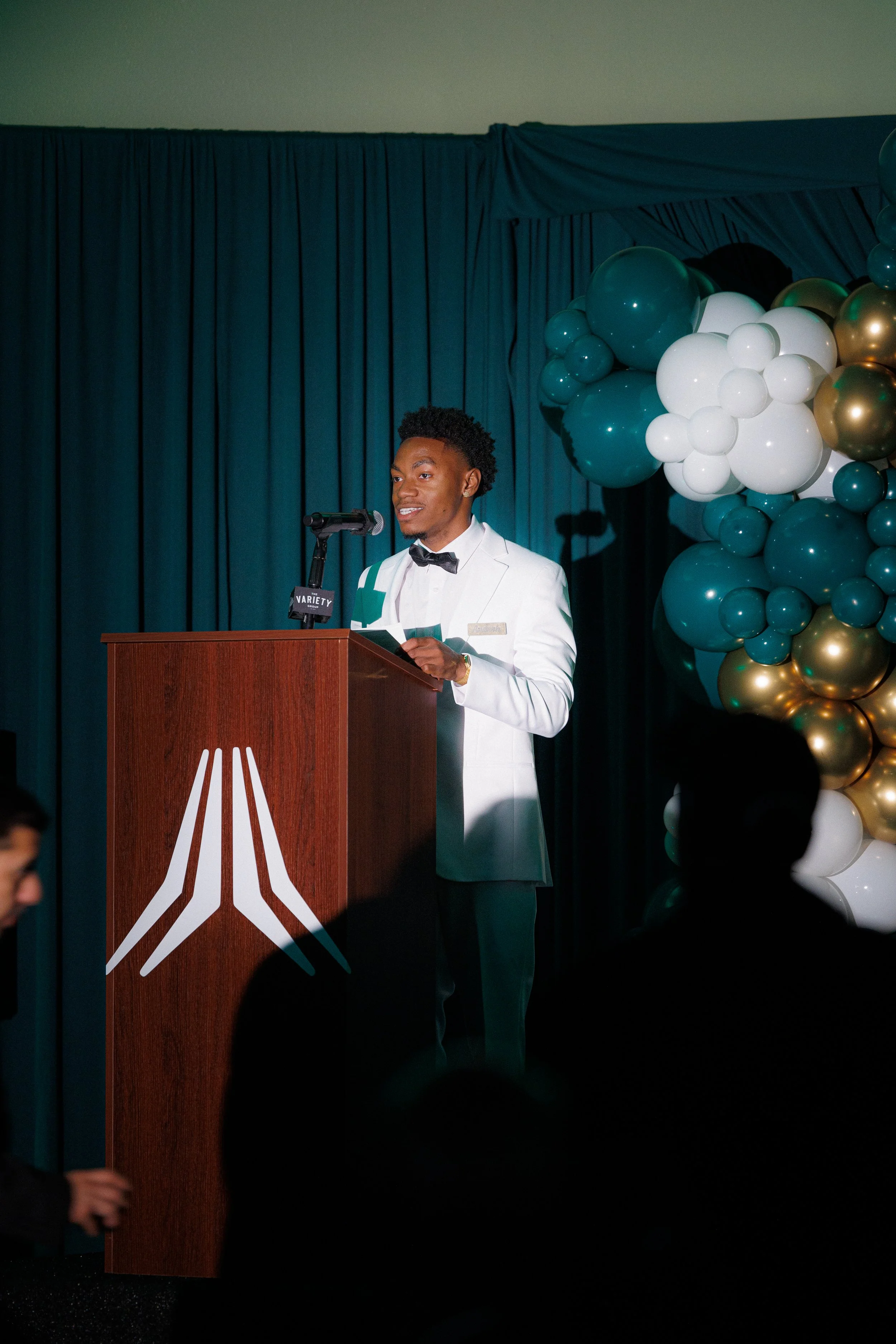 A Few Giants Took The Stage.