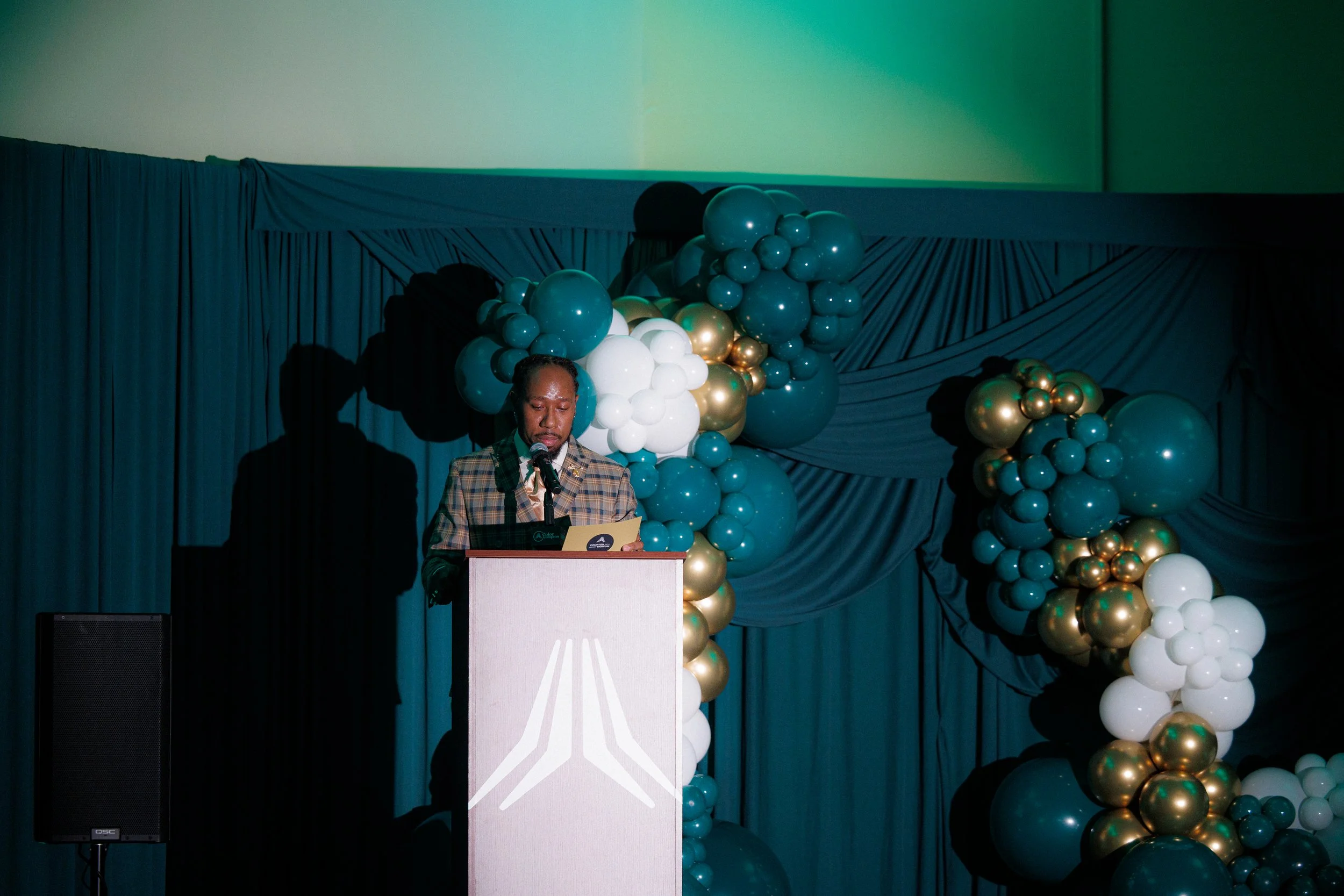 A Few Giants Took The Stage.