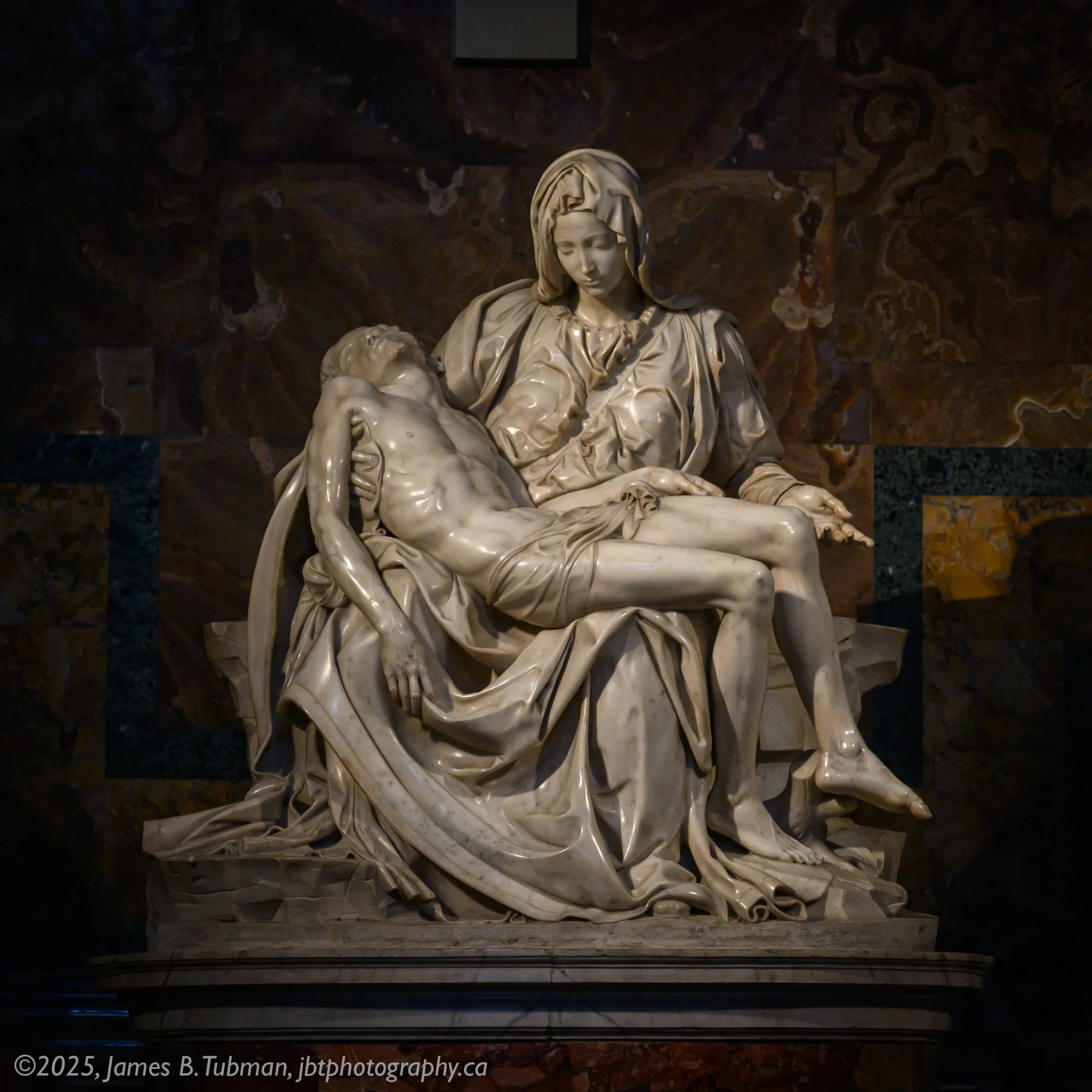 La Pietà di Michelangelo