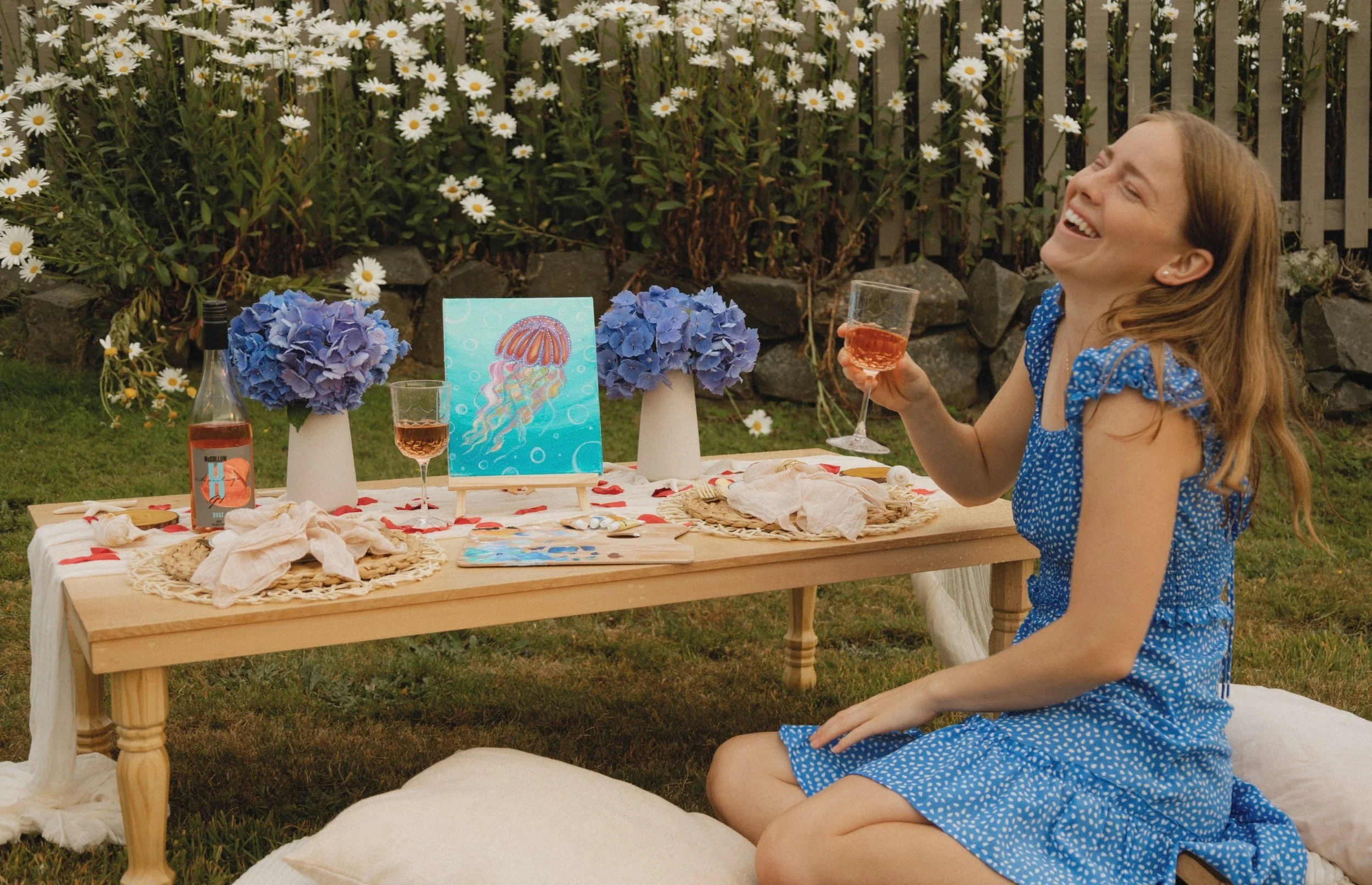 Paint and Sip Experience 