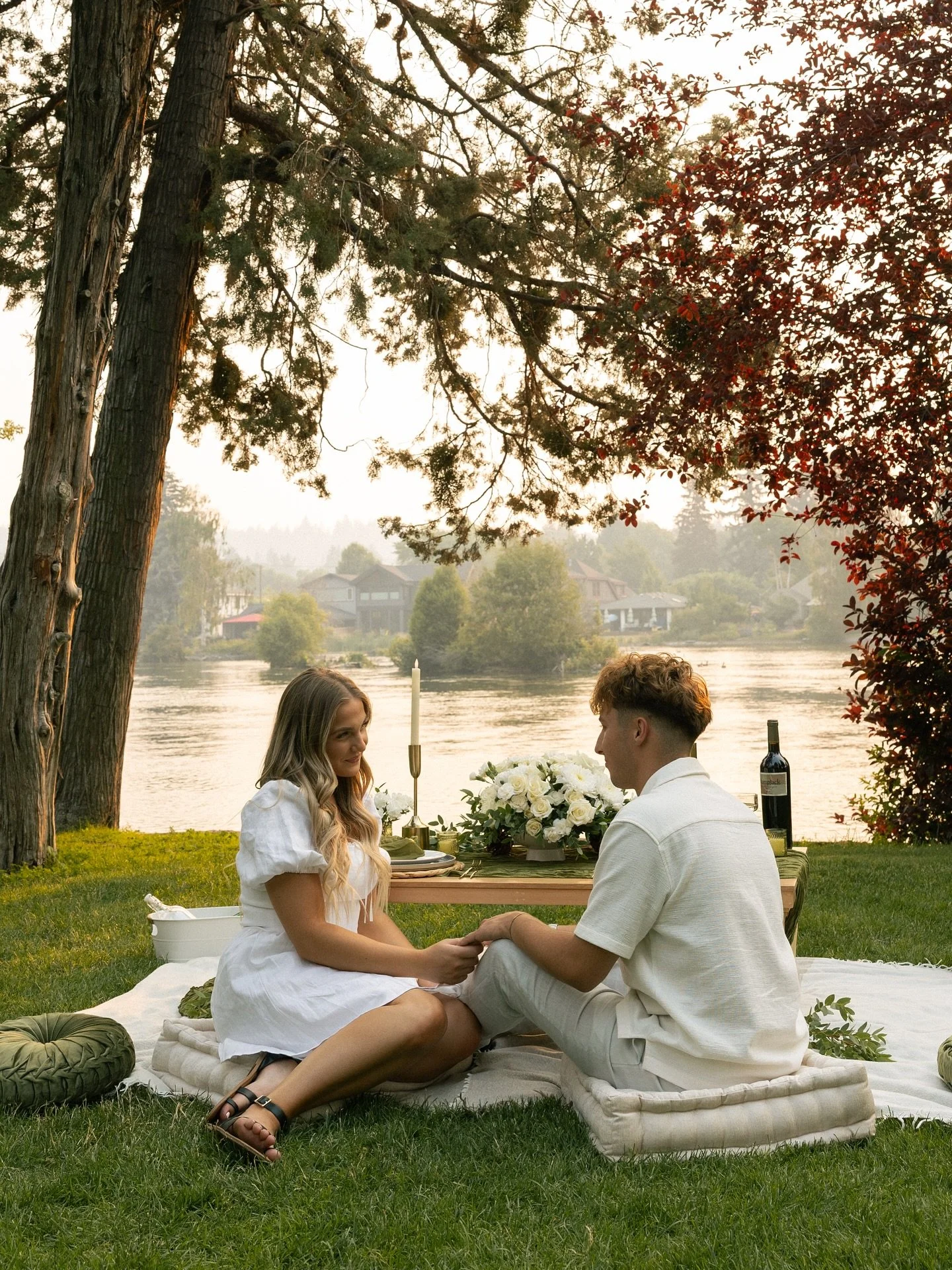 ✨ A little glimpse of what you can expect when adding professional photos to your luxury picnic experience. ✨@delaneygracephotos is one of my amazing photographer partners and offers guests an exclusive 20-minute mini session at the start of their pi