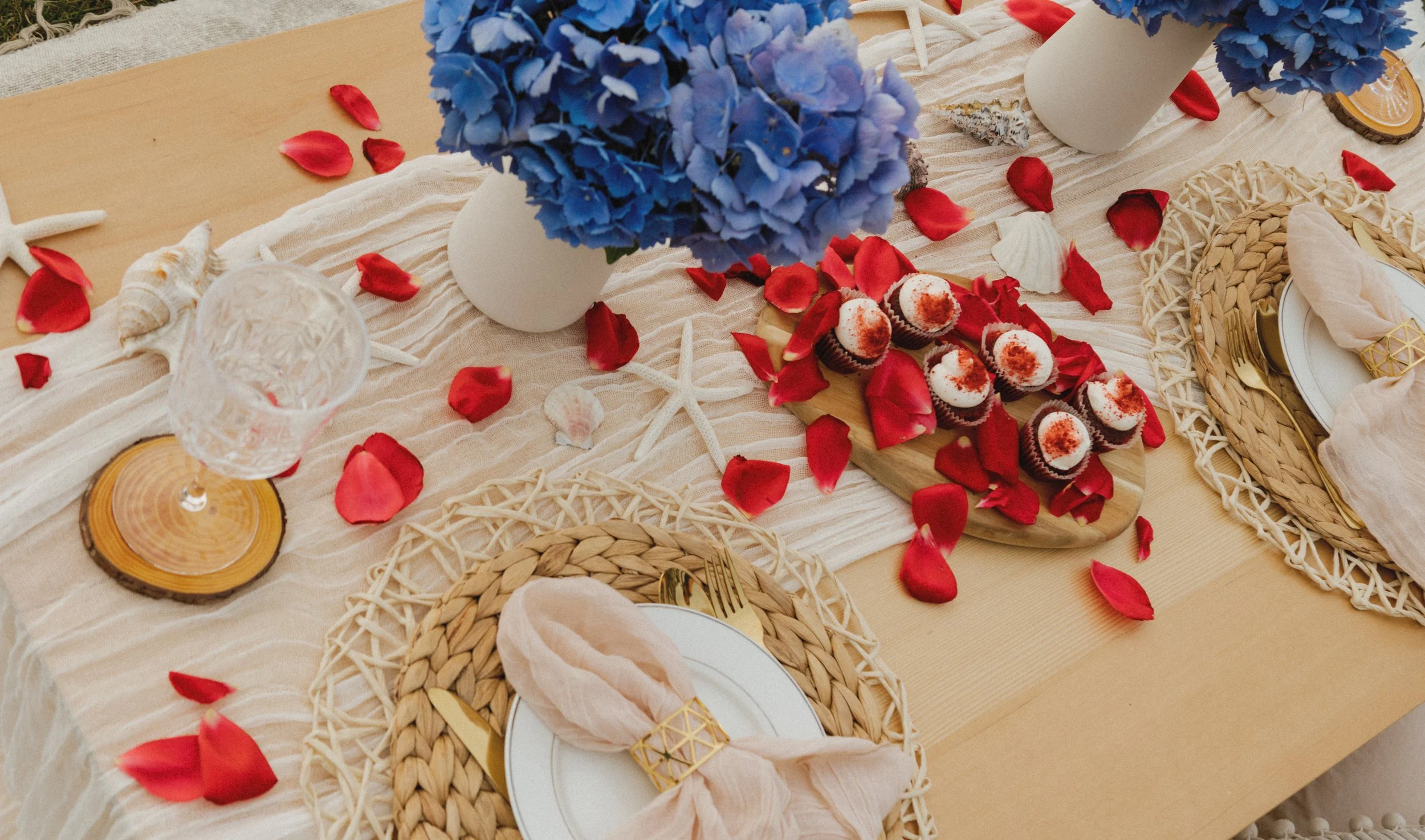Elegant tablescape for your event 