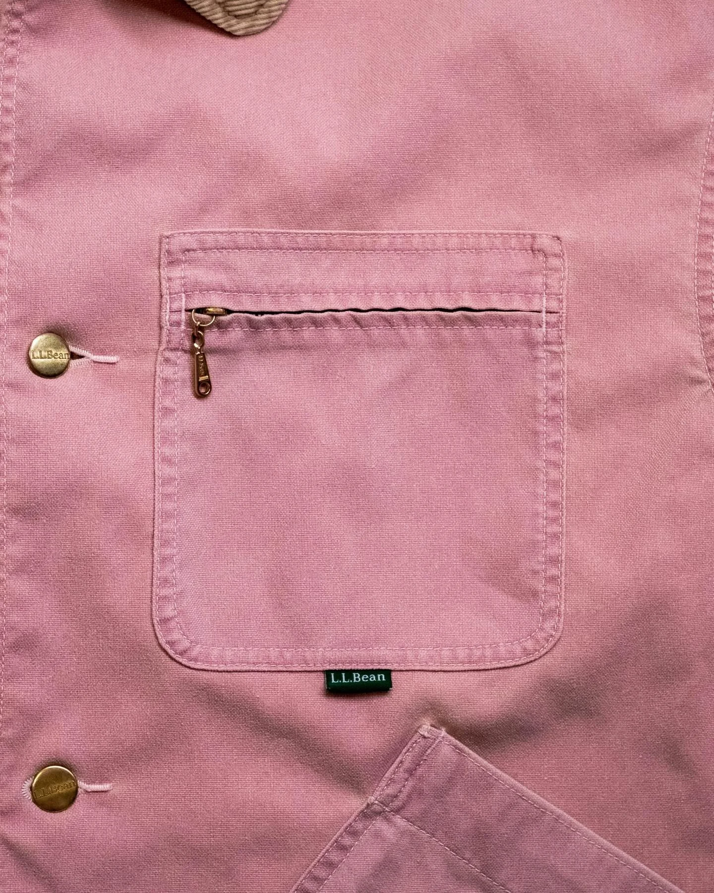 Details of one of my favorite pieces, the @llbeanjapan field jacket. 

#llbean #llbeanjapan